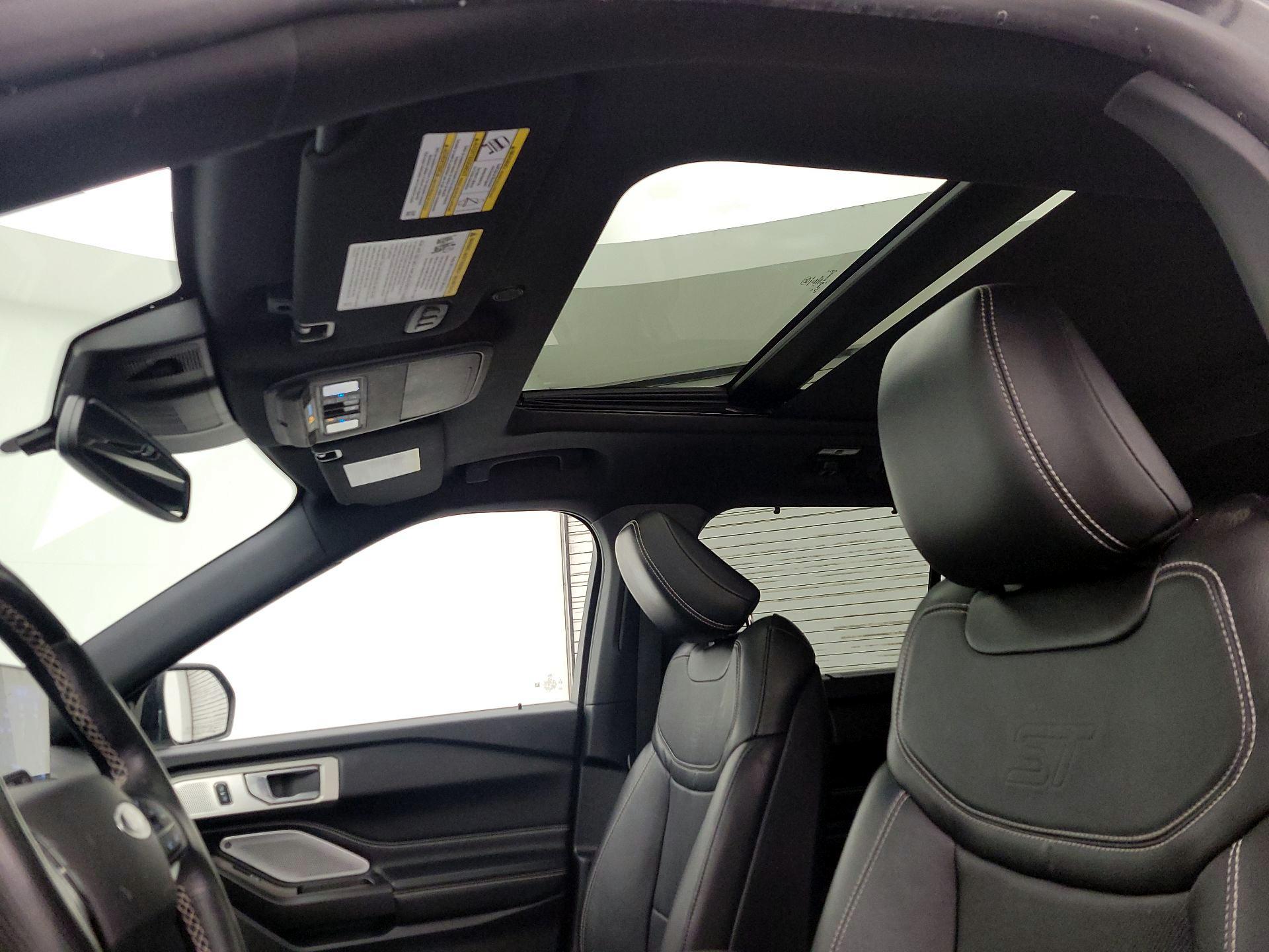 Thumbnail: 2020 Ford Explorer - 20