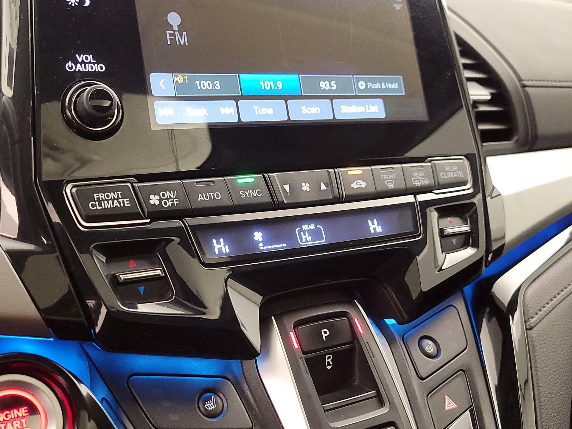 Thumbnail: 2021 Honda Odyssey - 16