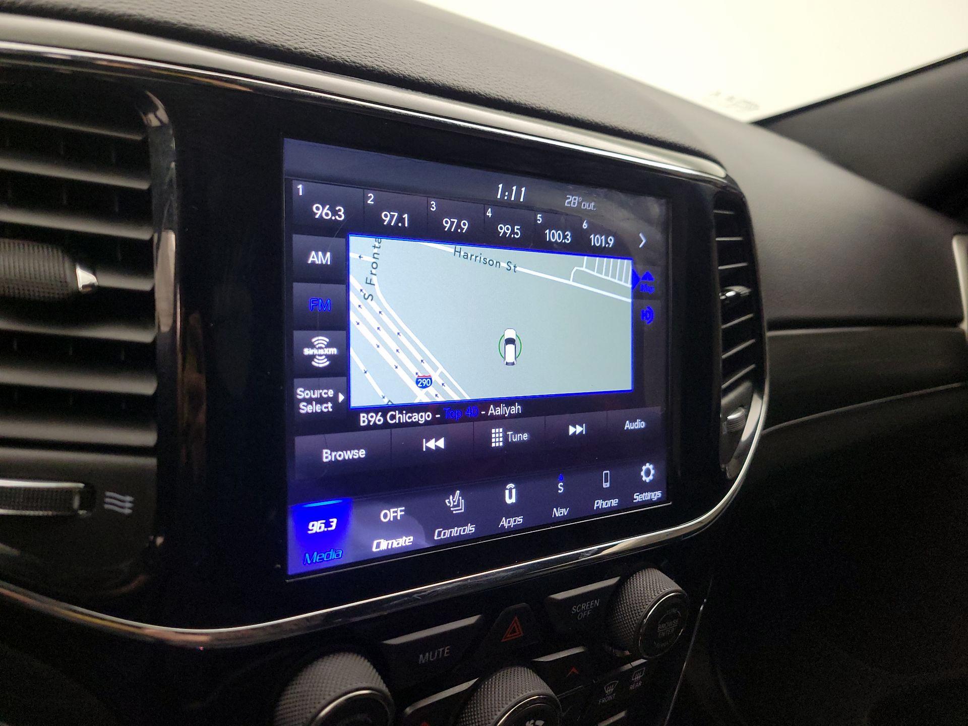 Thumbnail: 2020 Jeep Grand Cherokee - 16