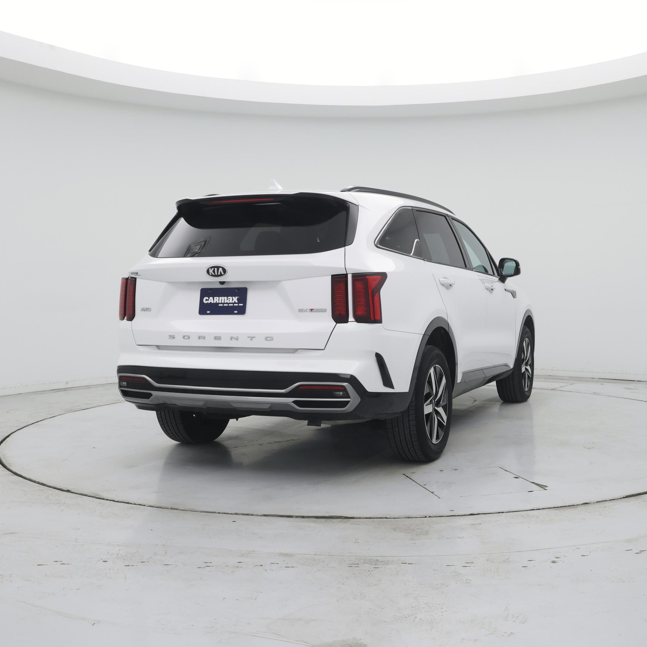 Thumbnail: 2021 Kia Sorento - 8