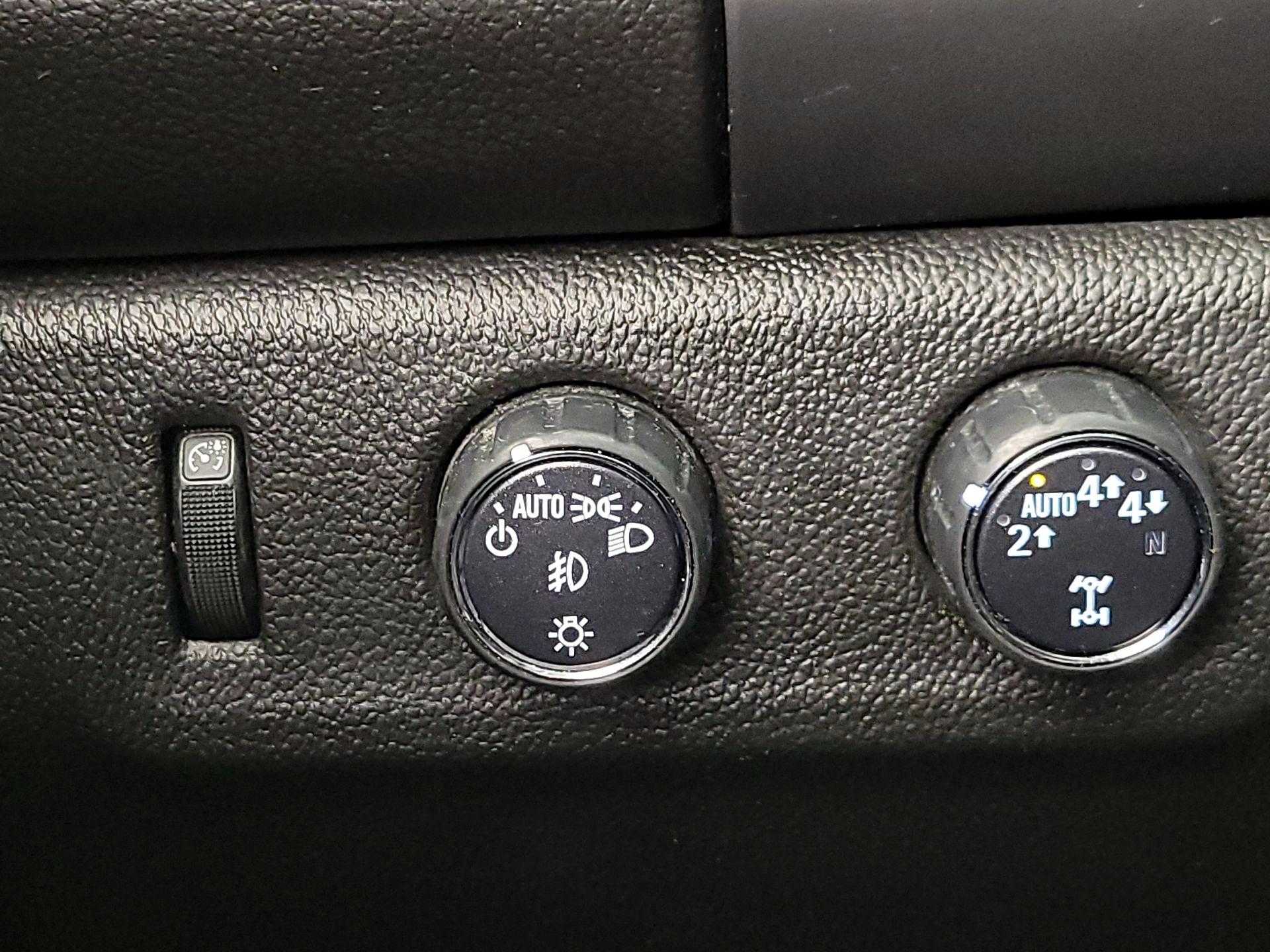 Thumbnail: 2020 GMC Canyon - 13