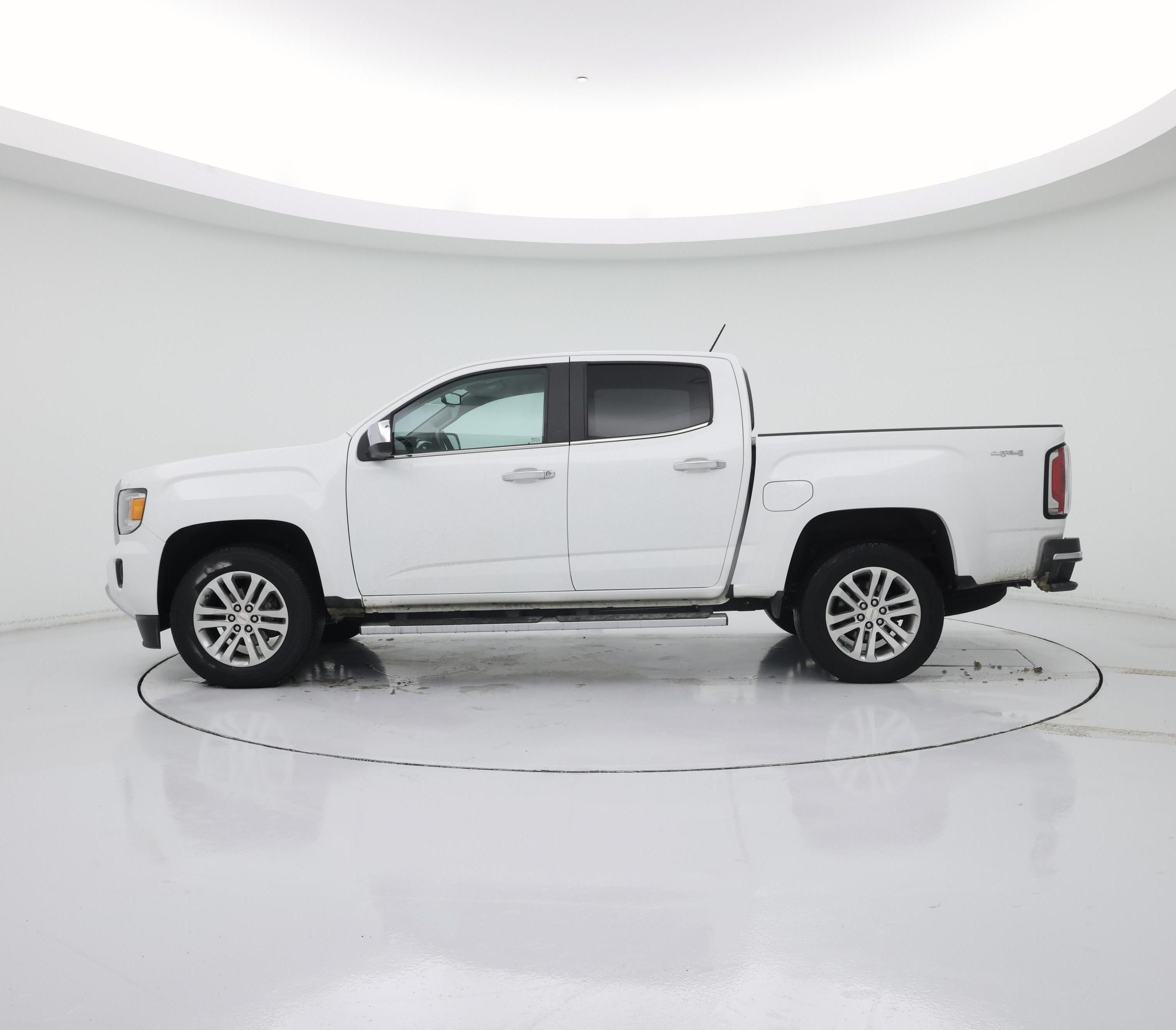 Thumbnail: 2020 GMC Canyon - 3