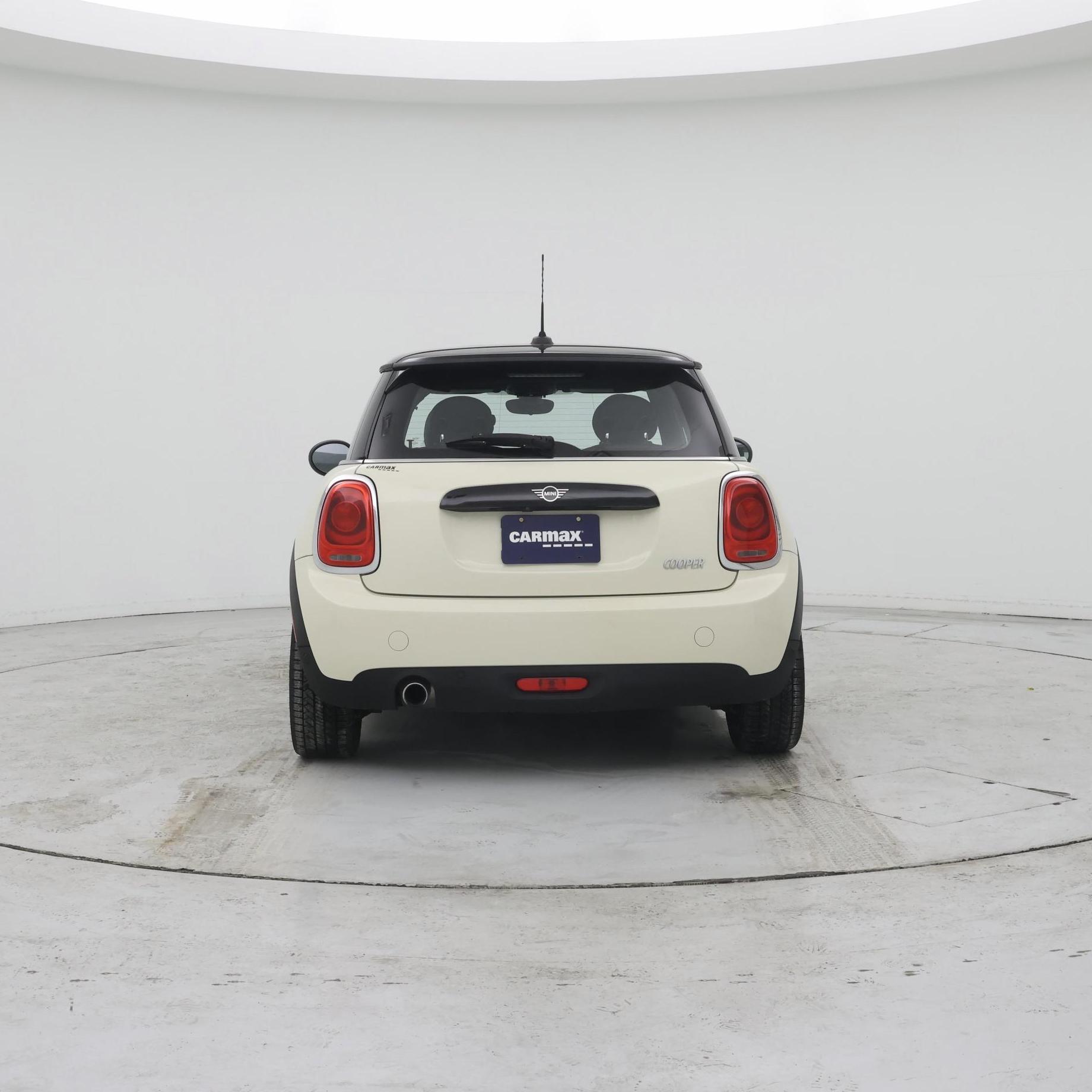 Thumbnail: 2019 MINI Cooper Hardtop - 6