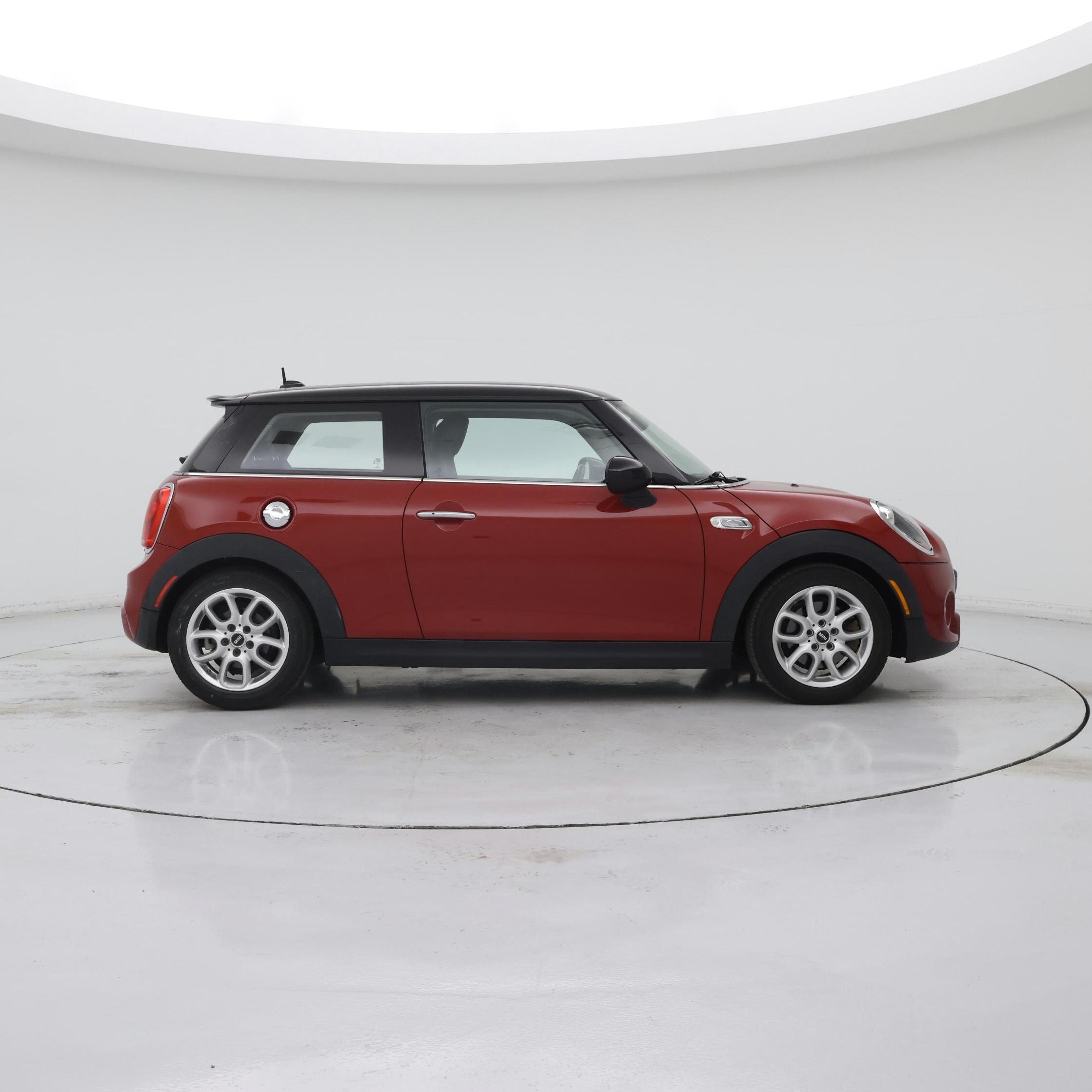 Thumbnail: 2015 MINI Cooper Hardtop - 7