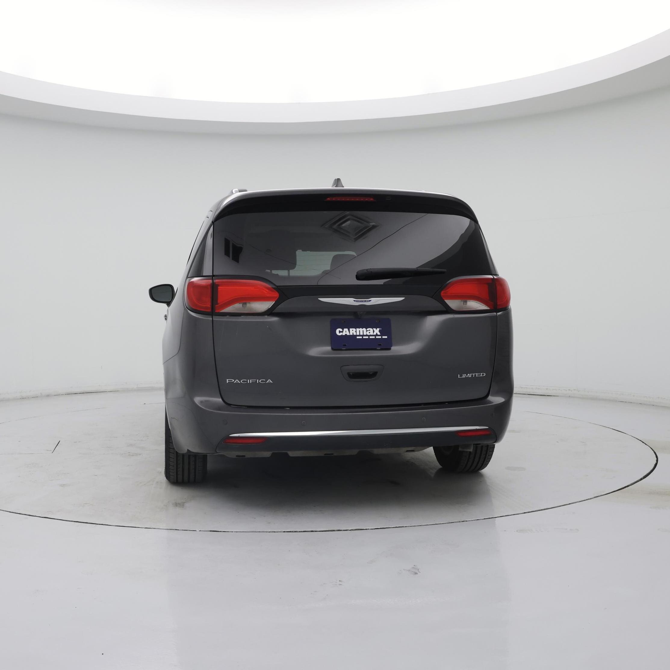 Thumbnail: 2020 Chrysler Pacifica - 6