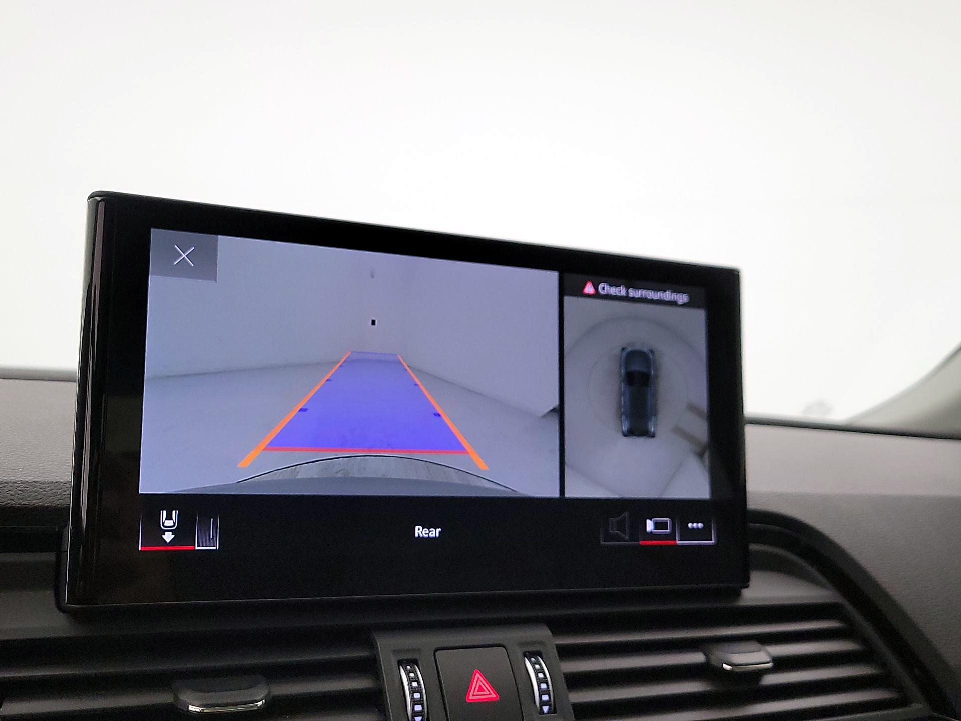 Thumbnail: 2022 Audi Q5 - 14