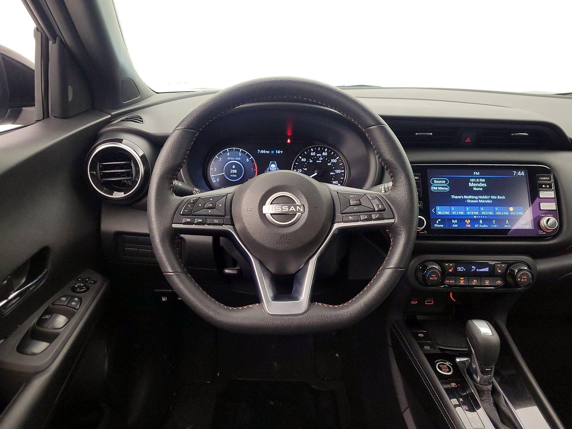 Thumbnail: 2024 Nissan Kicks - 10