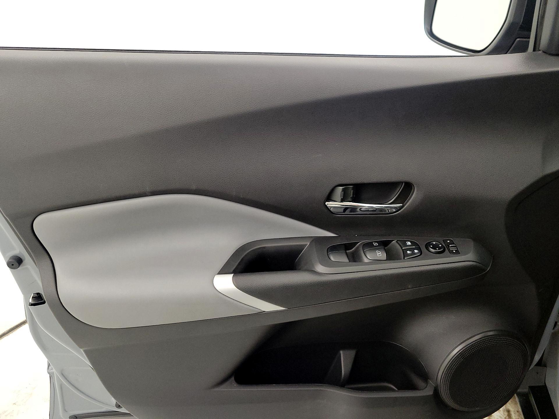 Thumbnail: 2024 Nissan Kicks - 12