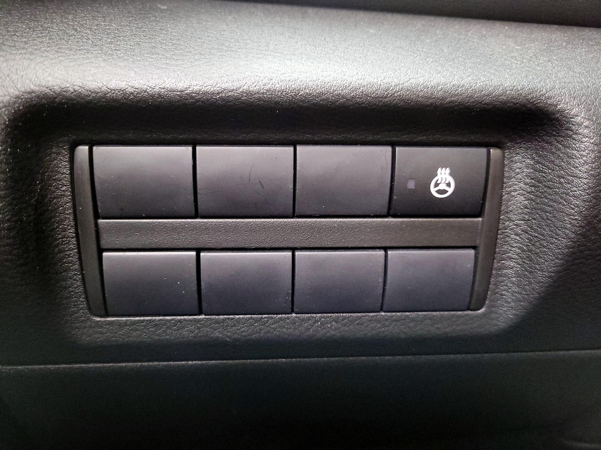 Thumbnail: 2024 Nissan Kicks - 13