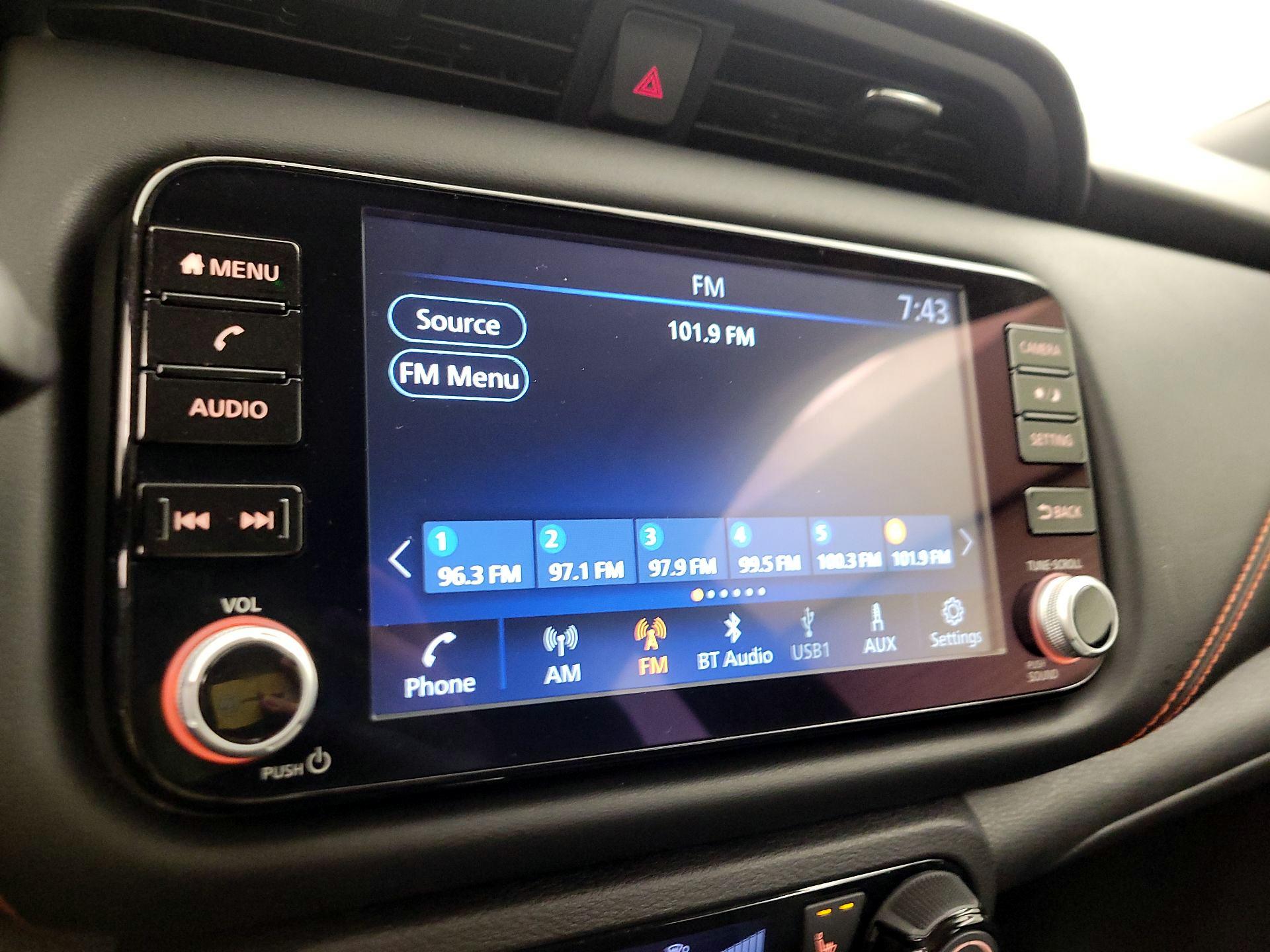 Thumbnail: 2024 Nissan Kicks - 15