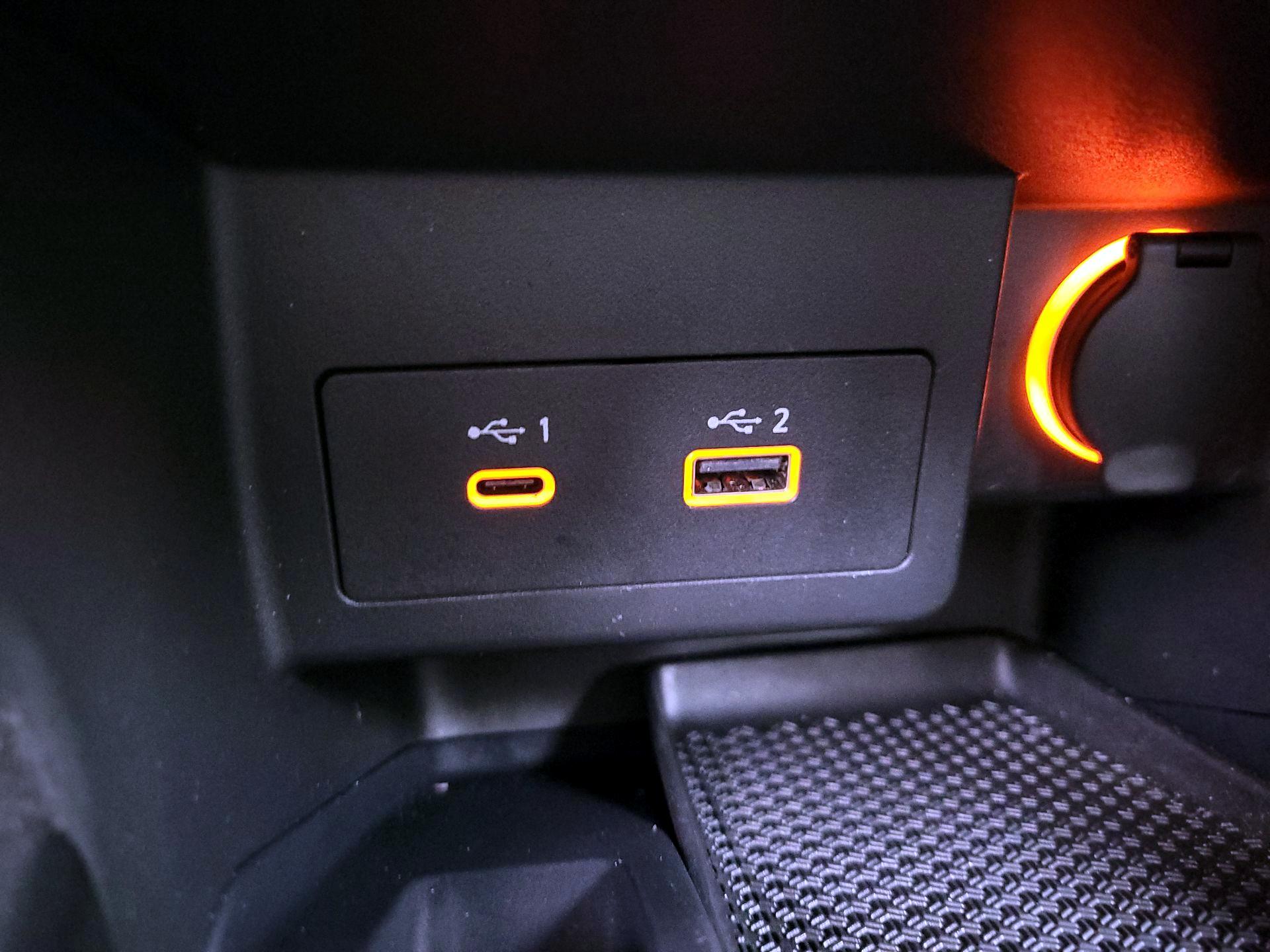 Thumbnail: 2024 Nissan Kicks - 18