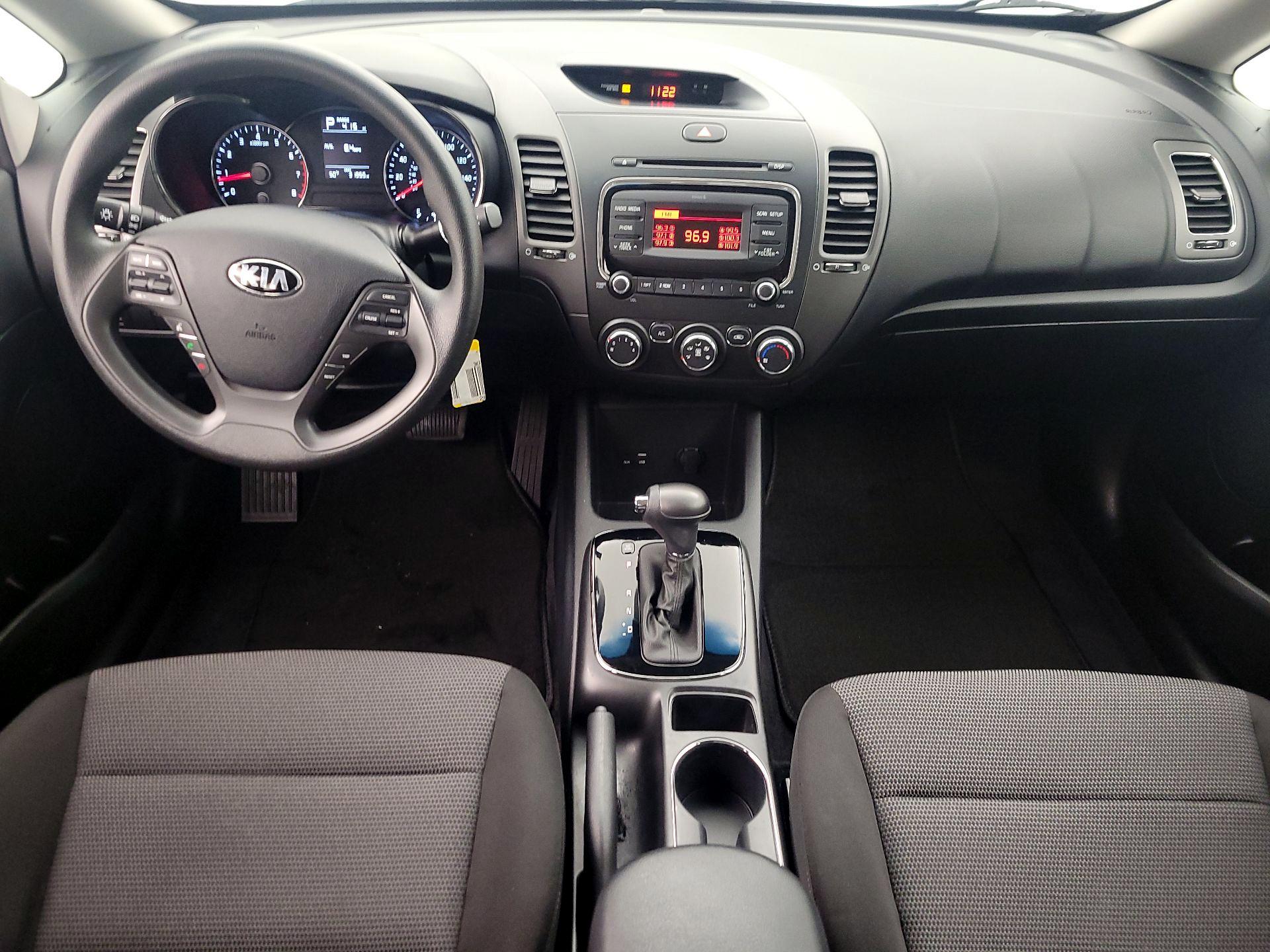 Thumbnail: 2018 Kia Forte - 9