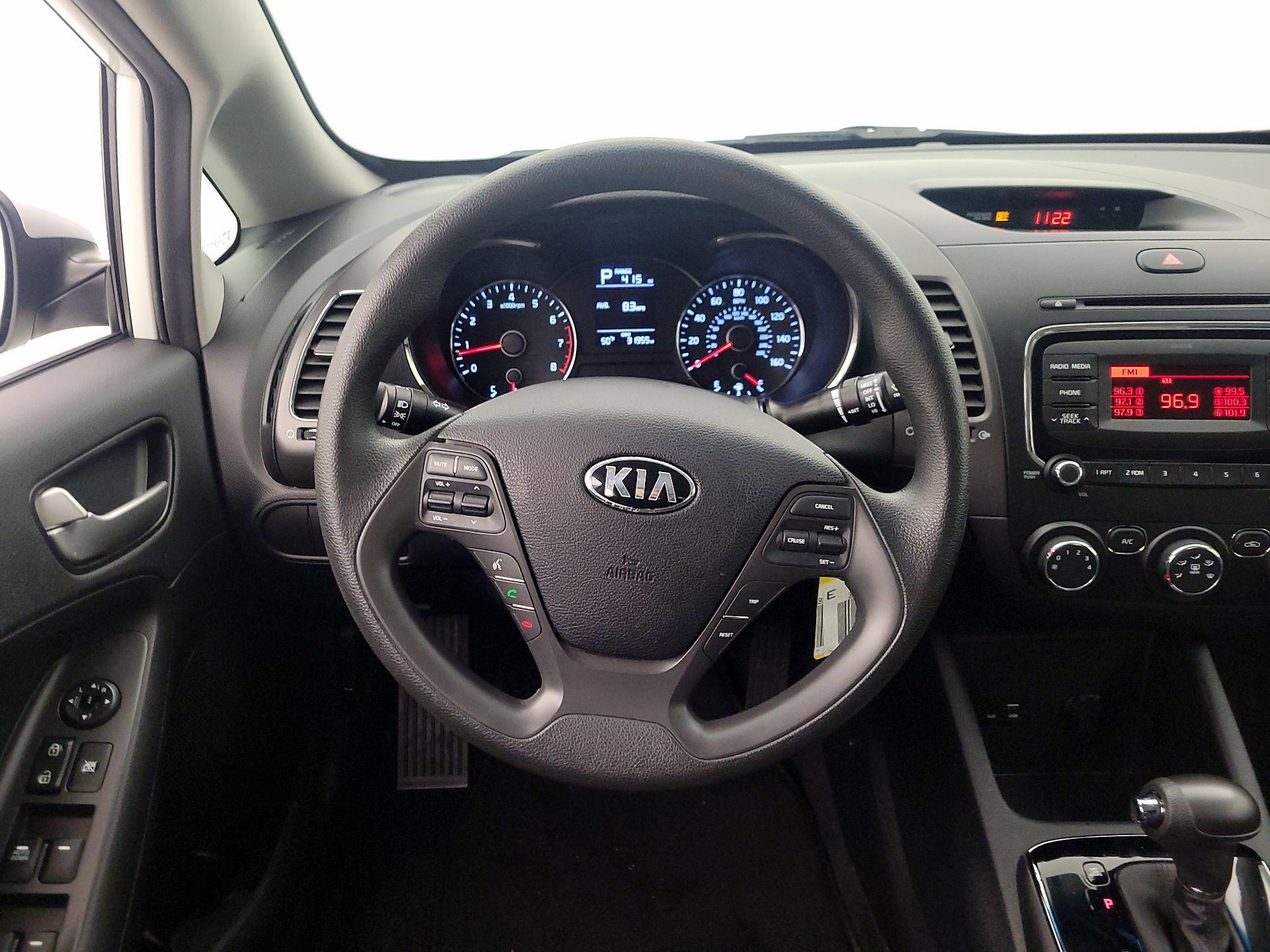 Thumbnail: 2018 Kia Forte - 10