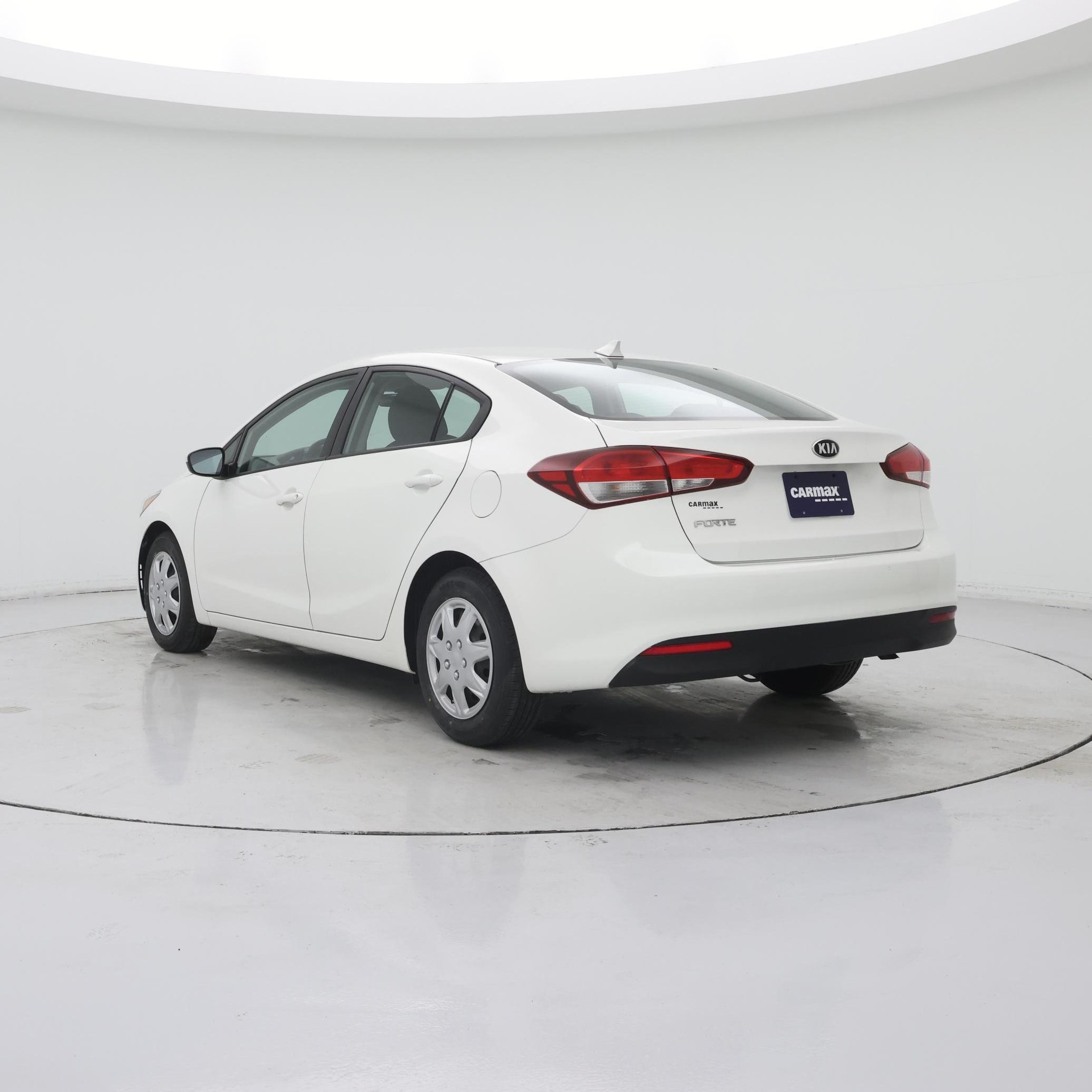 Thumbnail: 2018 Kia Forte - 2