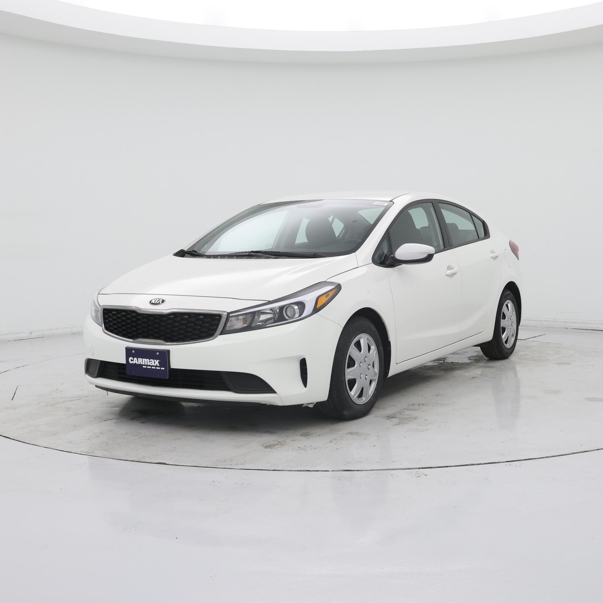 Thumbnail: 2018 Kia Forte - 4