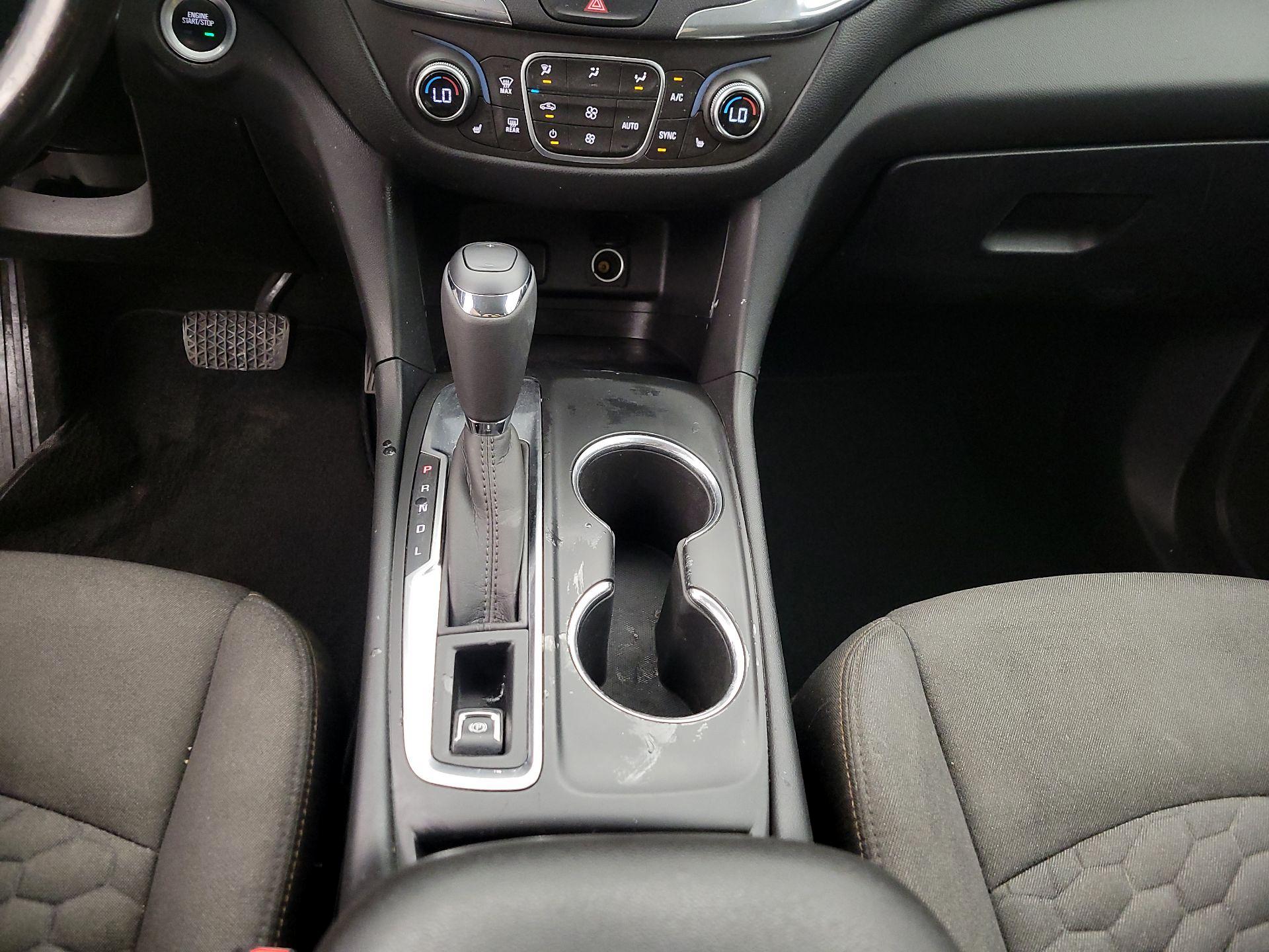 Thumbnail: 2018 Chevrolet Equinox - 17