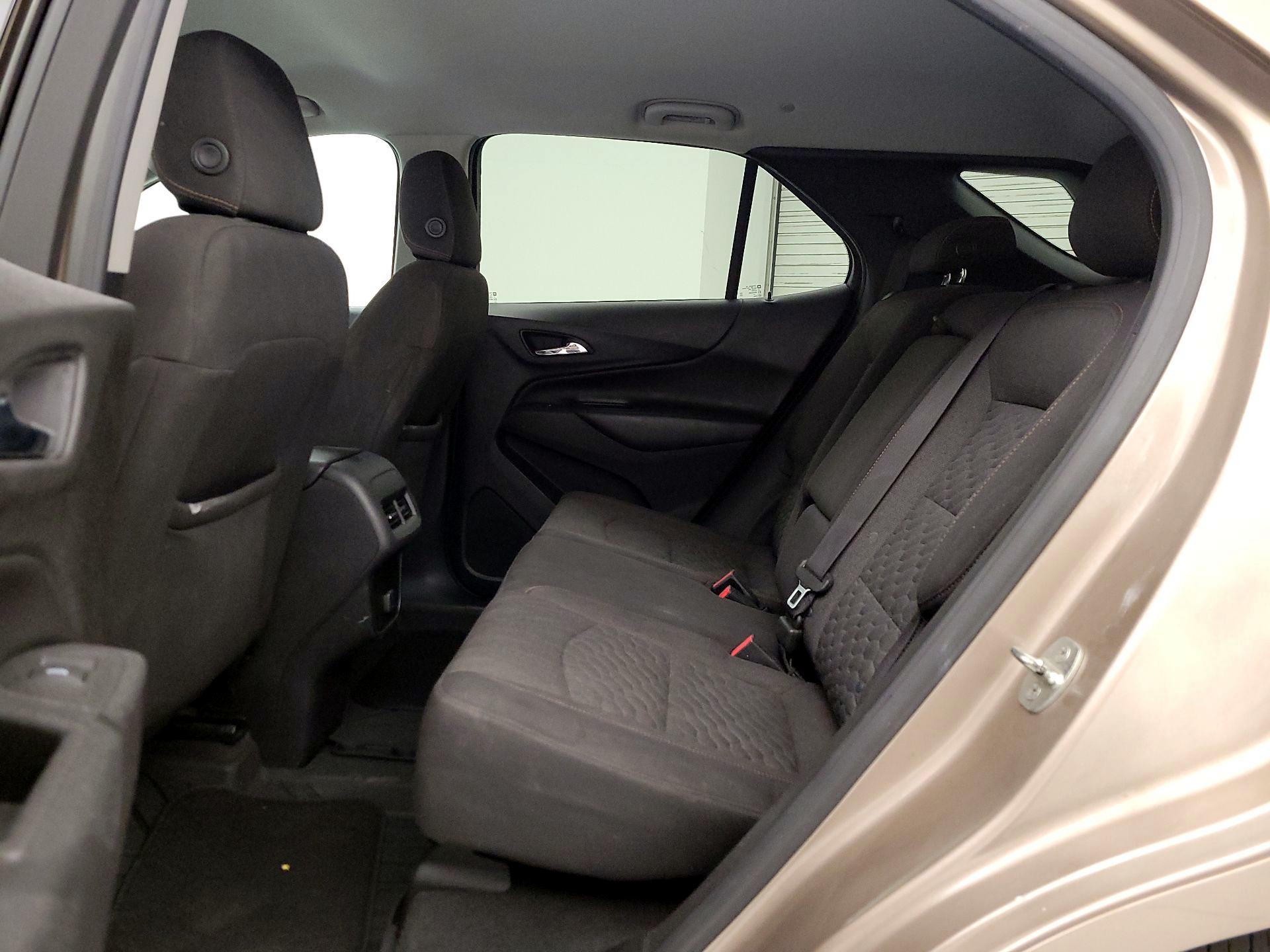 Thumbnail: 2018 Chevrolet Equinox - 19