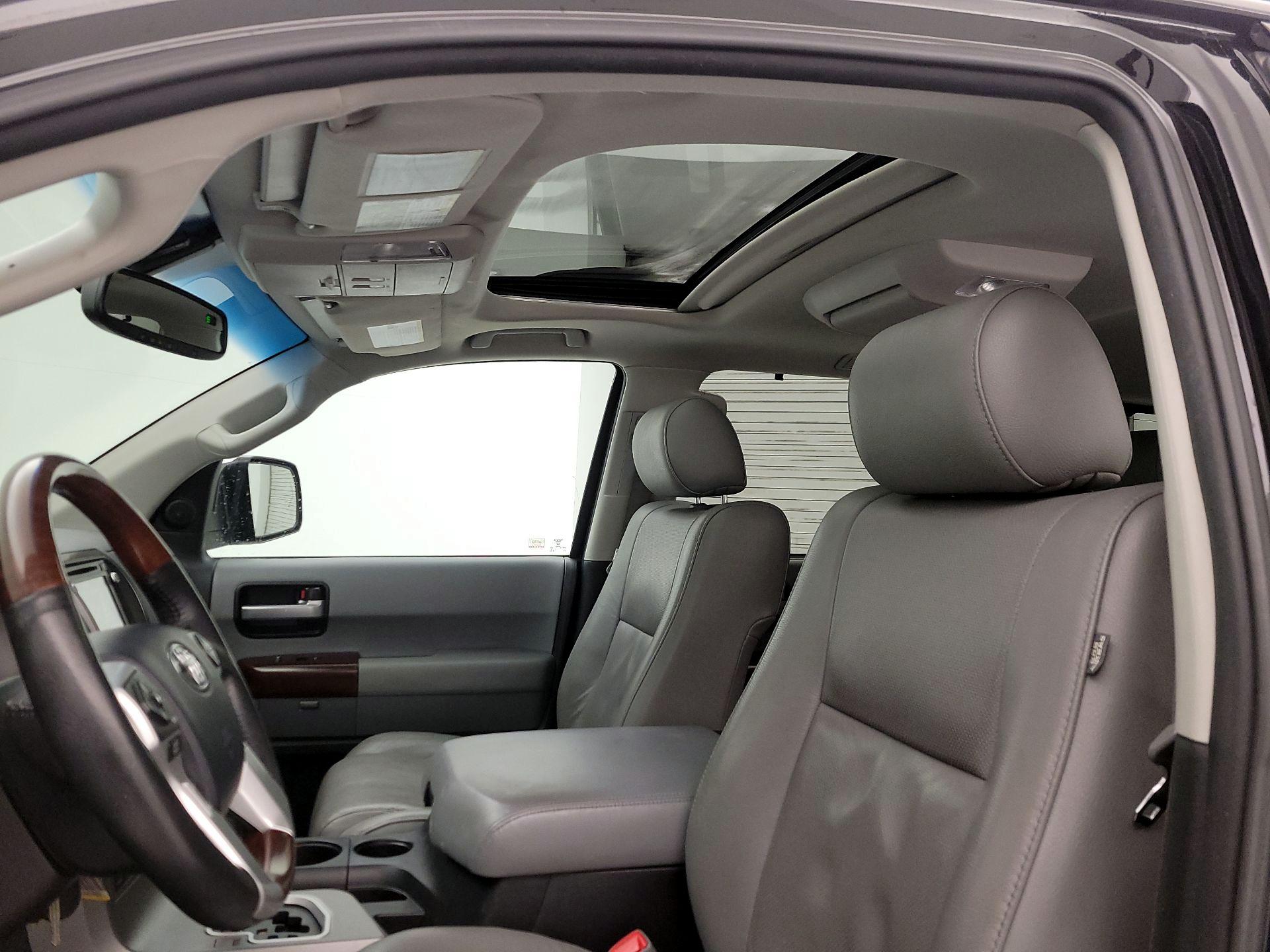 Thumbnail: 2017 Toyota Sequoia - 19