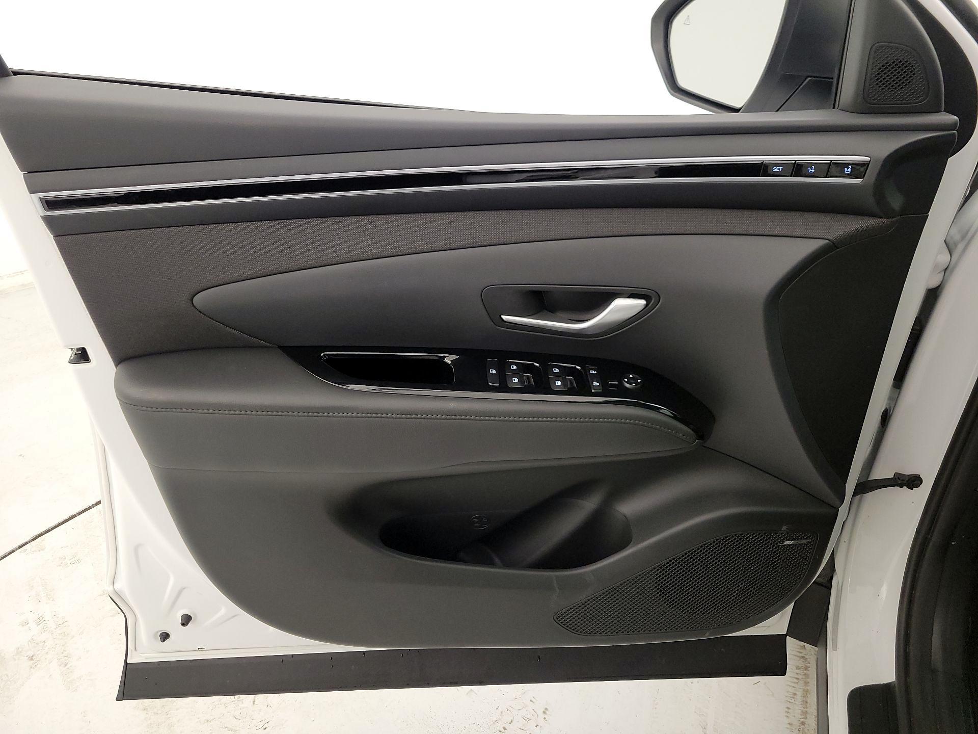 Thumbnail: 2023 Hyundai Tucson - 12