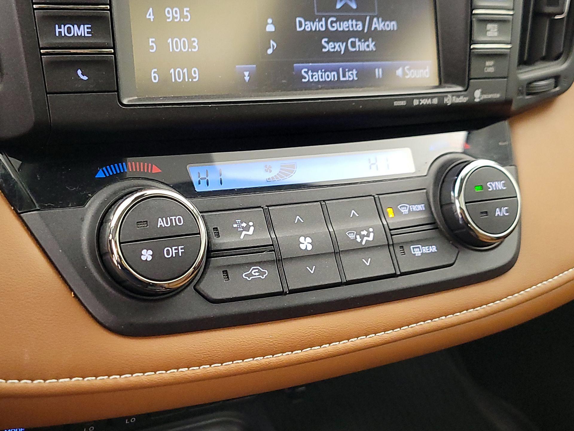 Thumbnail: 2017 Toyota RAV4 - 16