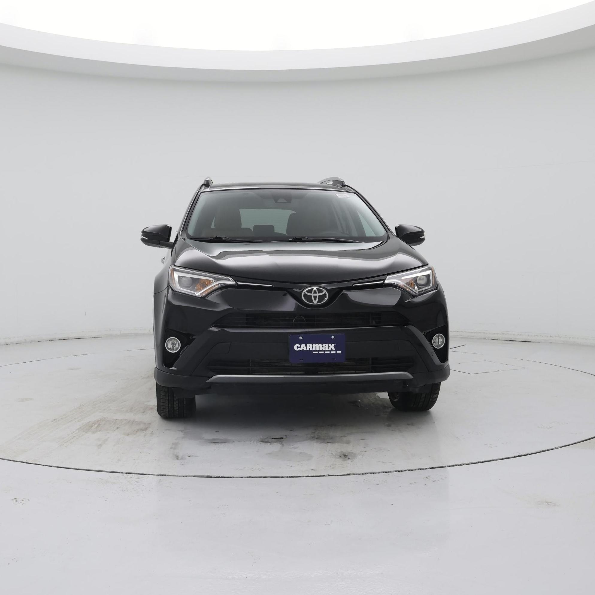 Thumbnail: 2017 Toyota RAV4 - 5