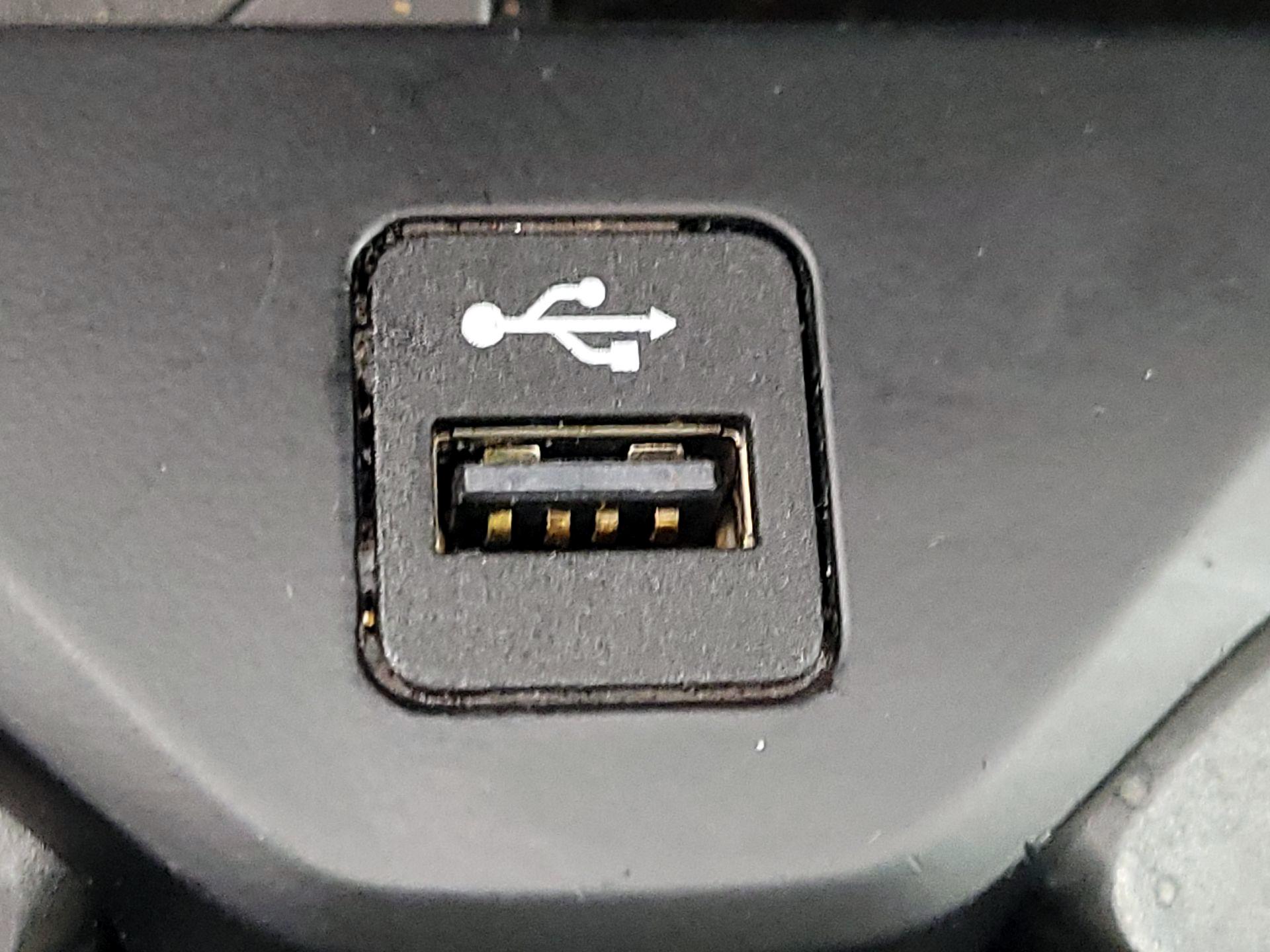 Thumbnail: 2021 BMW X5 - 19