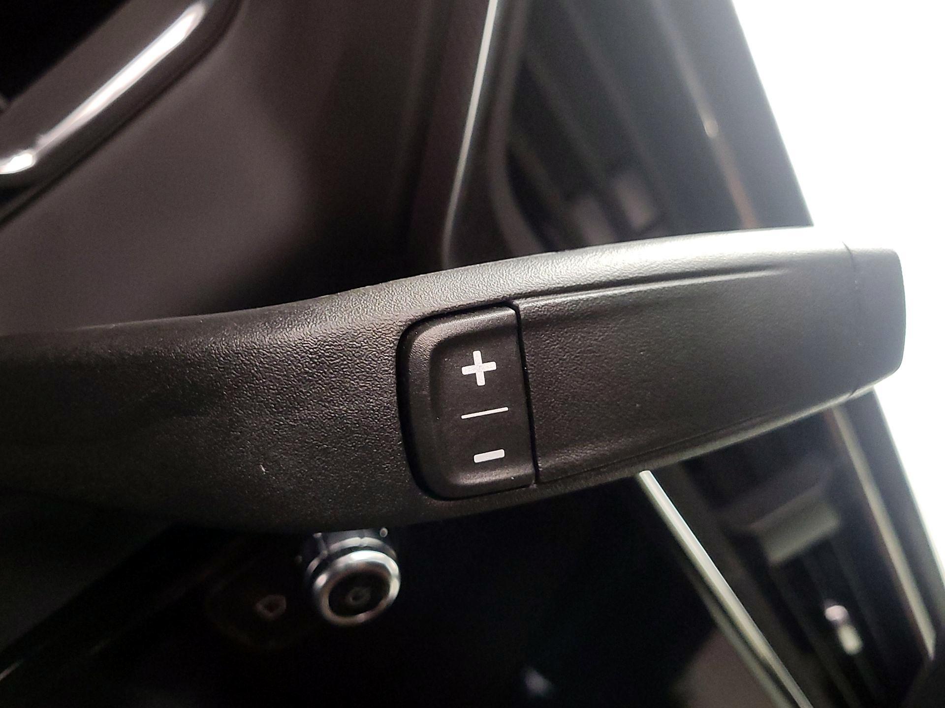 Thumbnail: 2025 GMC Sierra 2500 - 18