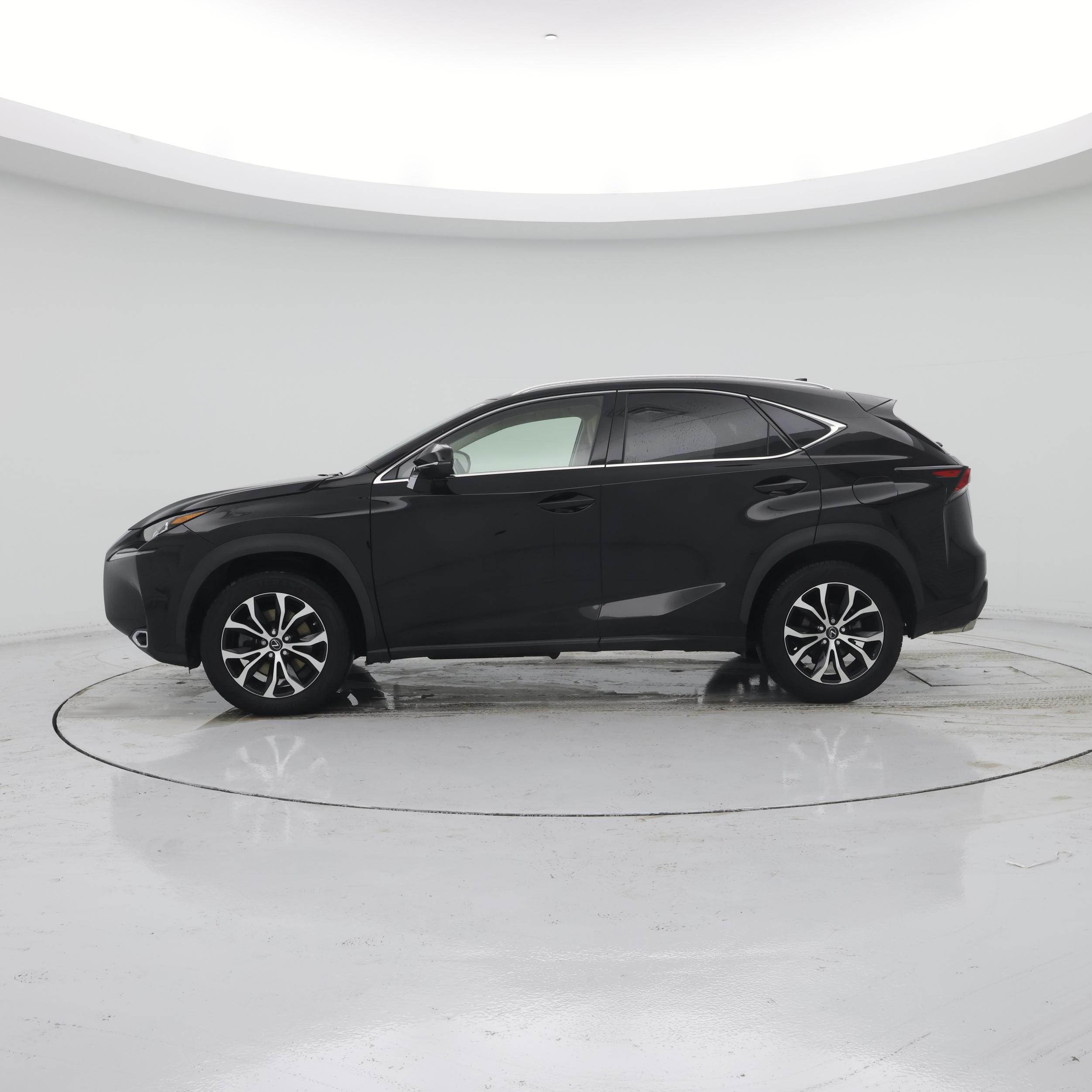 Thumbnail: 2016 Lexus NX - 3