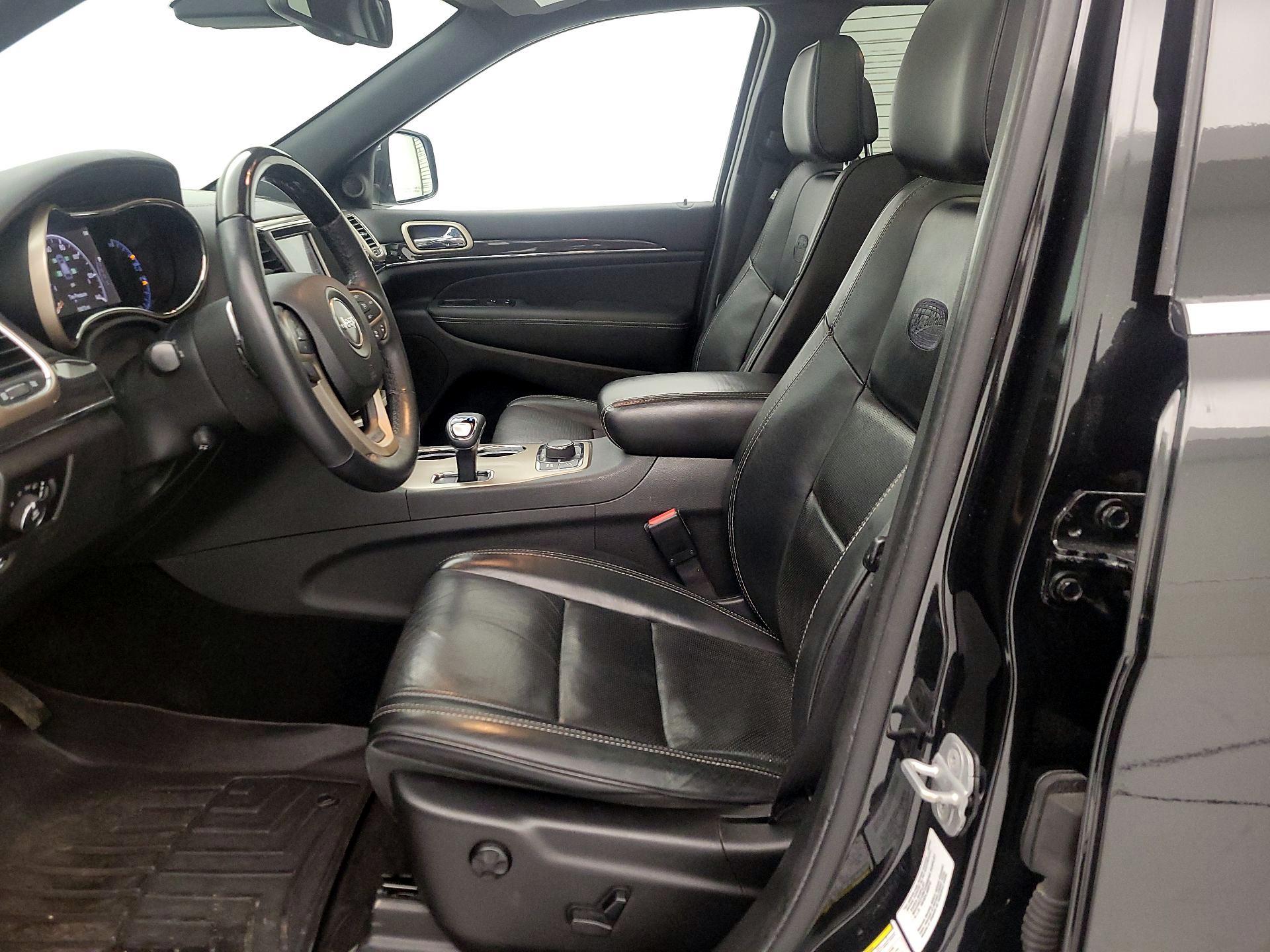 Thumbnail: 2014 Jeep Grand Cherokee - 11