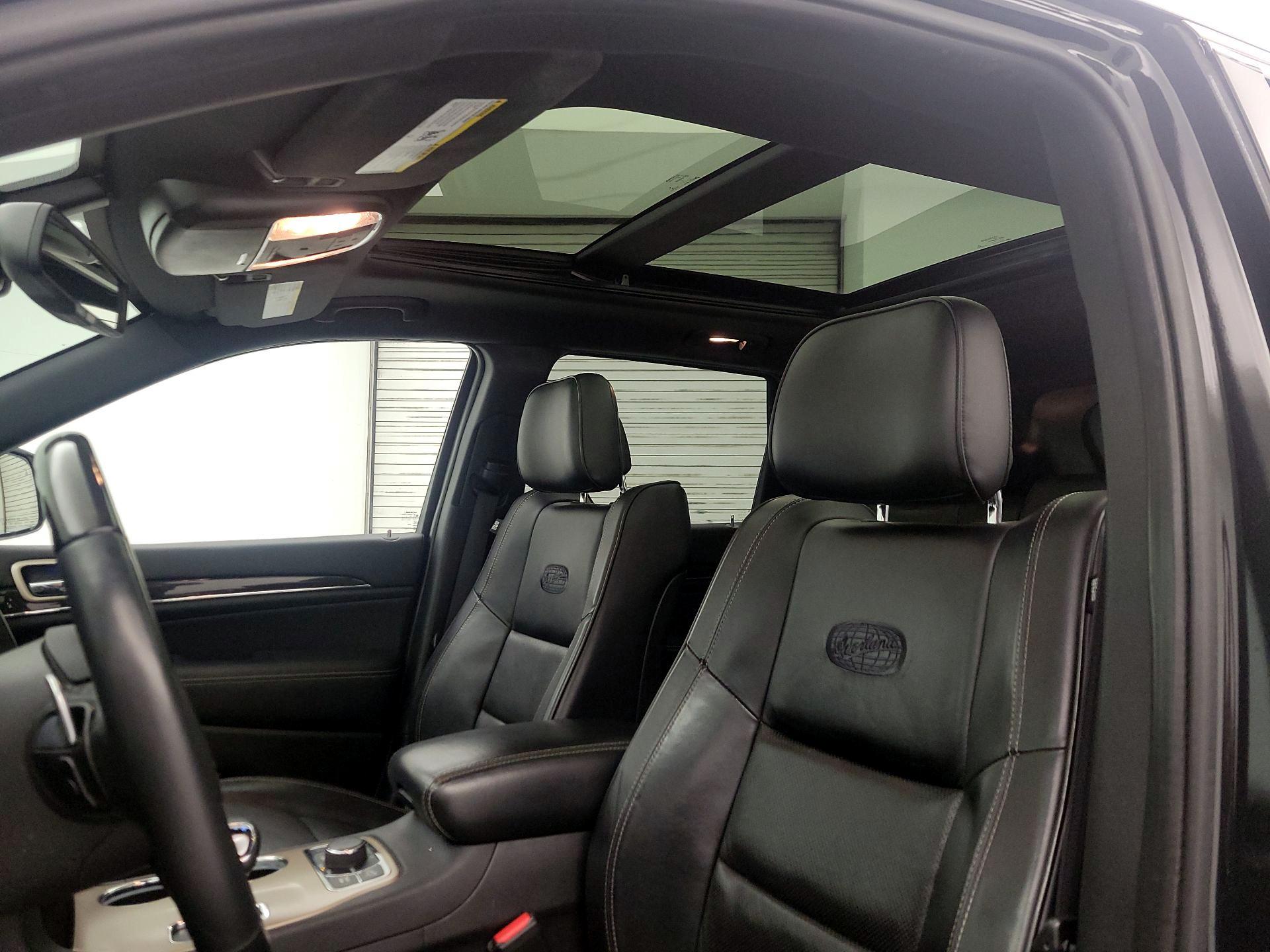 Thumbnail: 2014 Jeep Grand Cherokee - 20