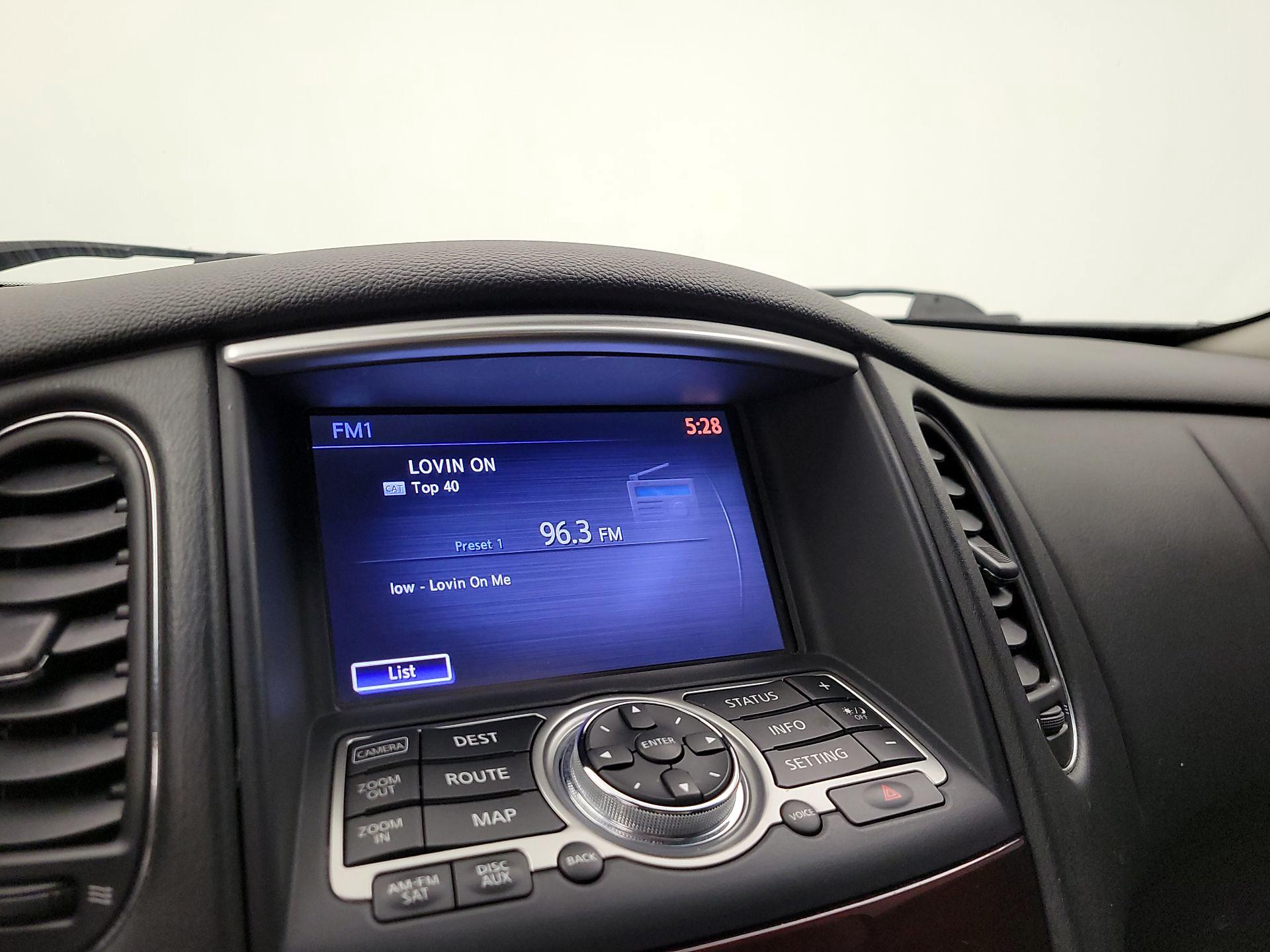 Thumbnail: 2017 INFINITI QX50 - 16