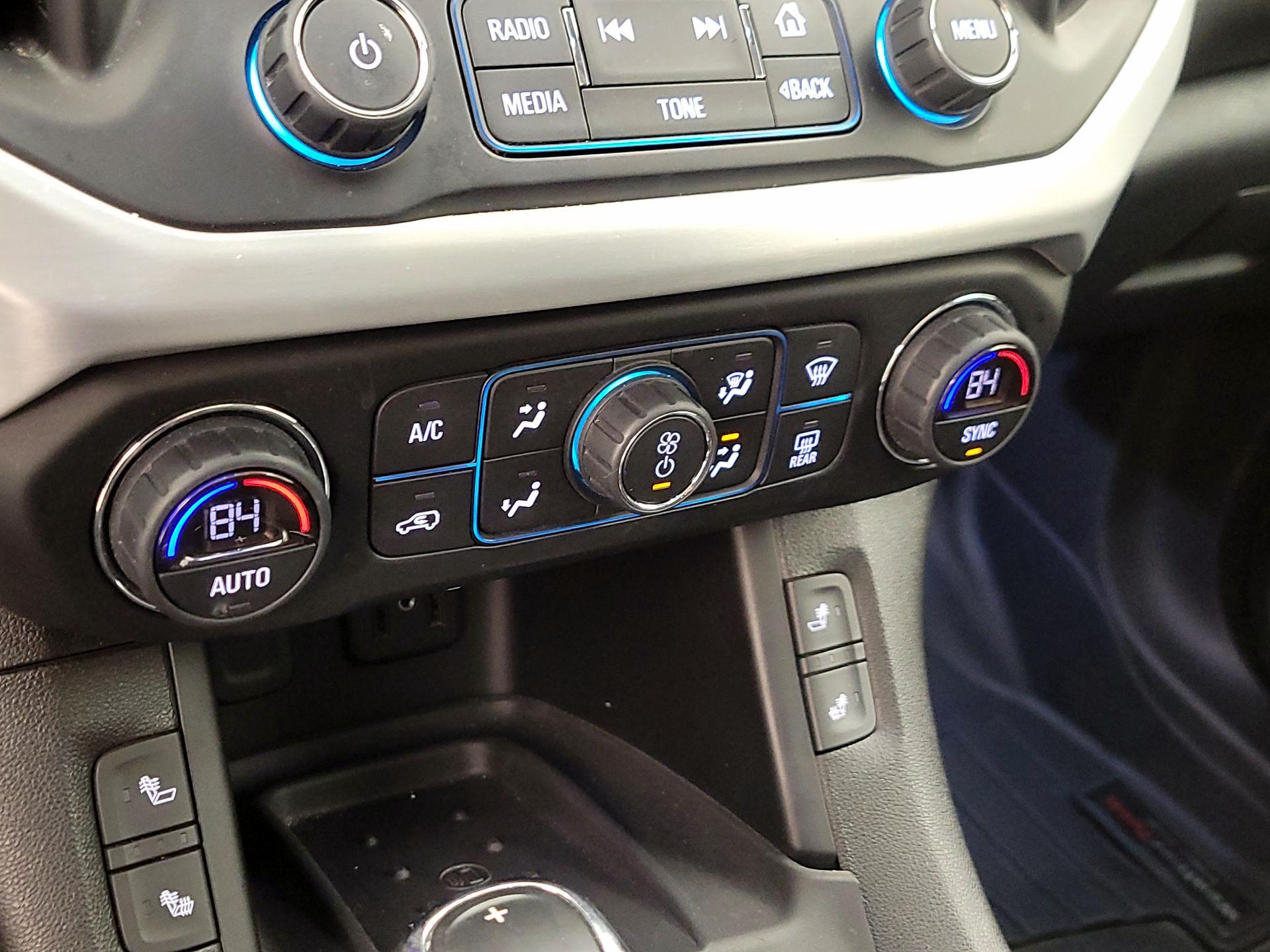 Thumbnail: 2019 GMC Acadia - 17