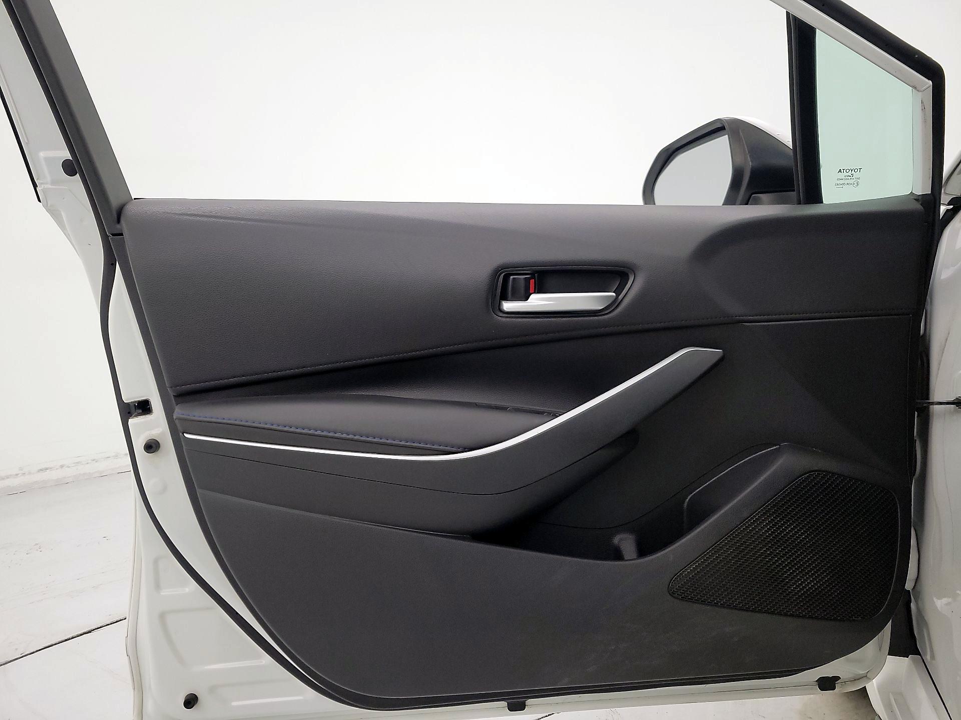 Thumbnail: 2020 Toyota Corolla - 12