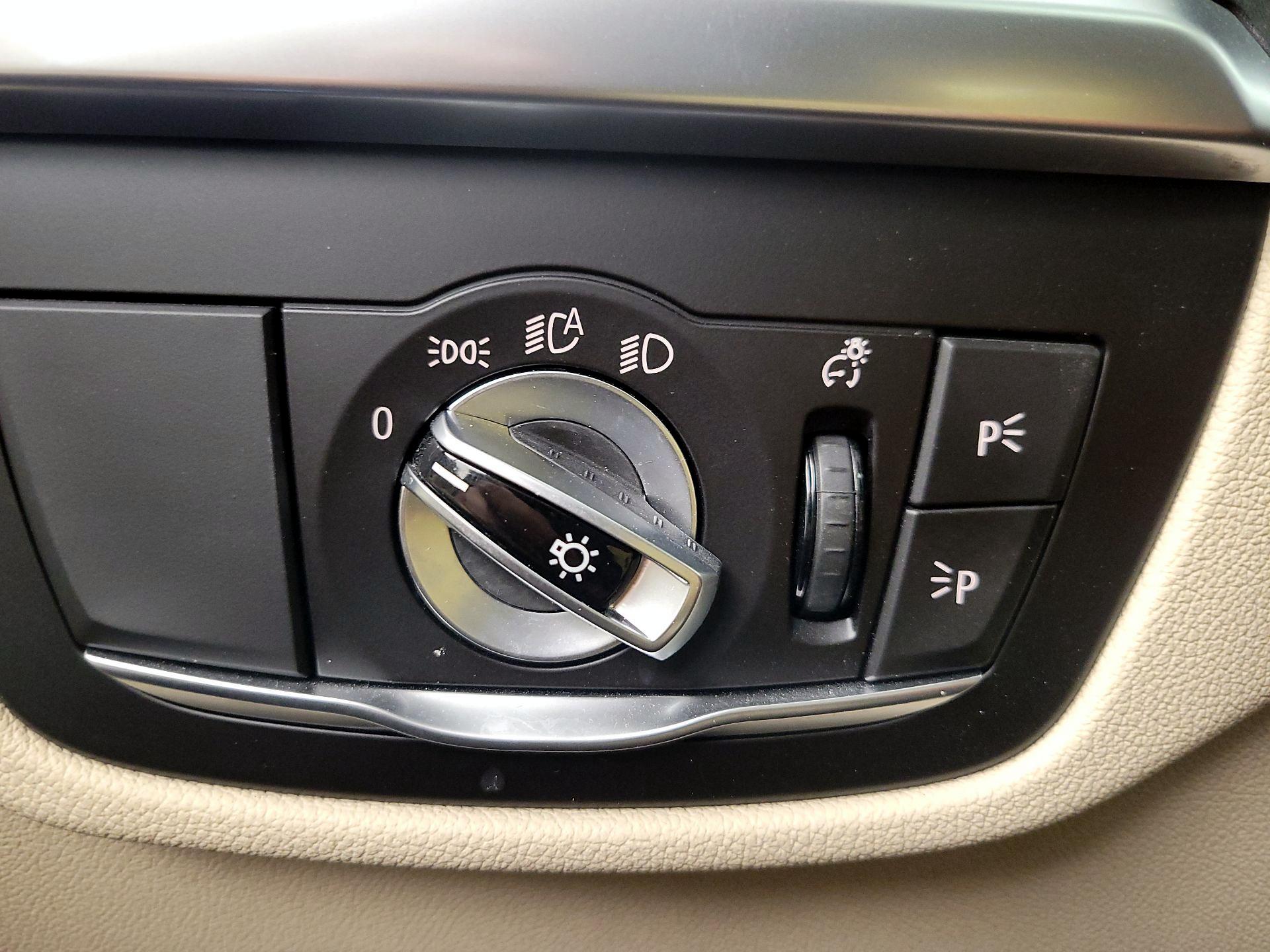 Thumbnail: 2022 BMW X3 - 13