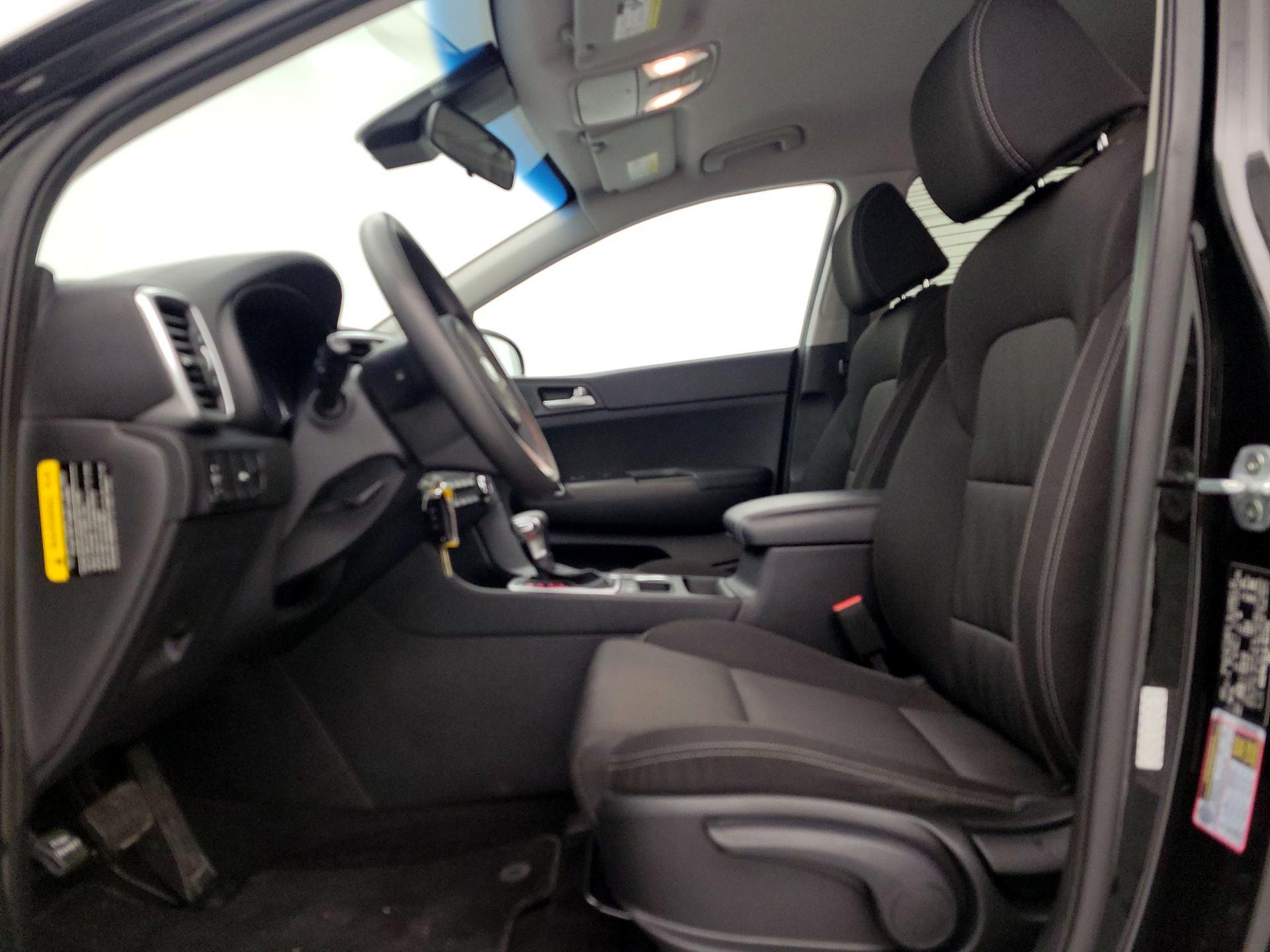 Thumbnail: 2020 Kia Sportage - 11