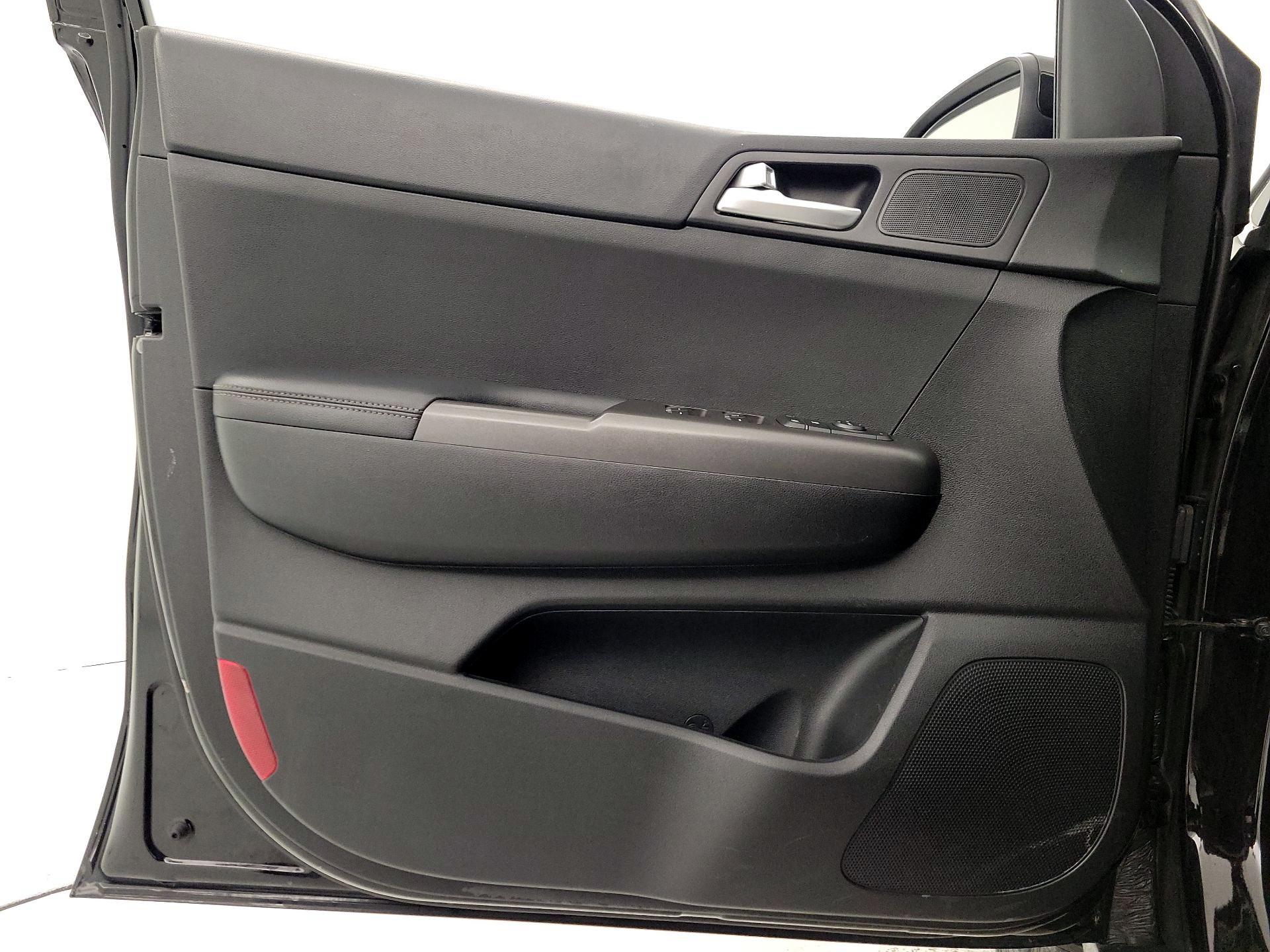 Thumbnail: 2020 Kia Sportage - 12