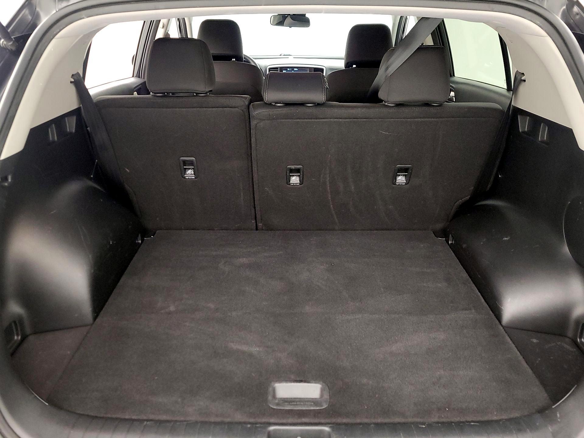 Thumbnail: 2020 Kia Sportage - 20