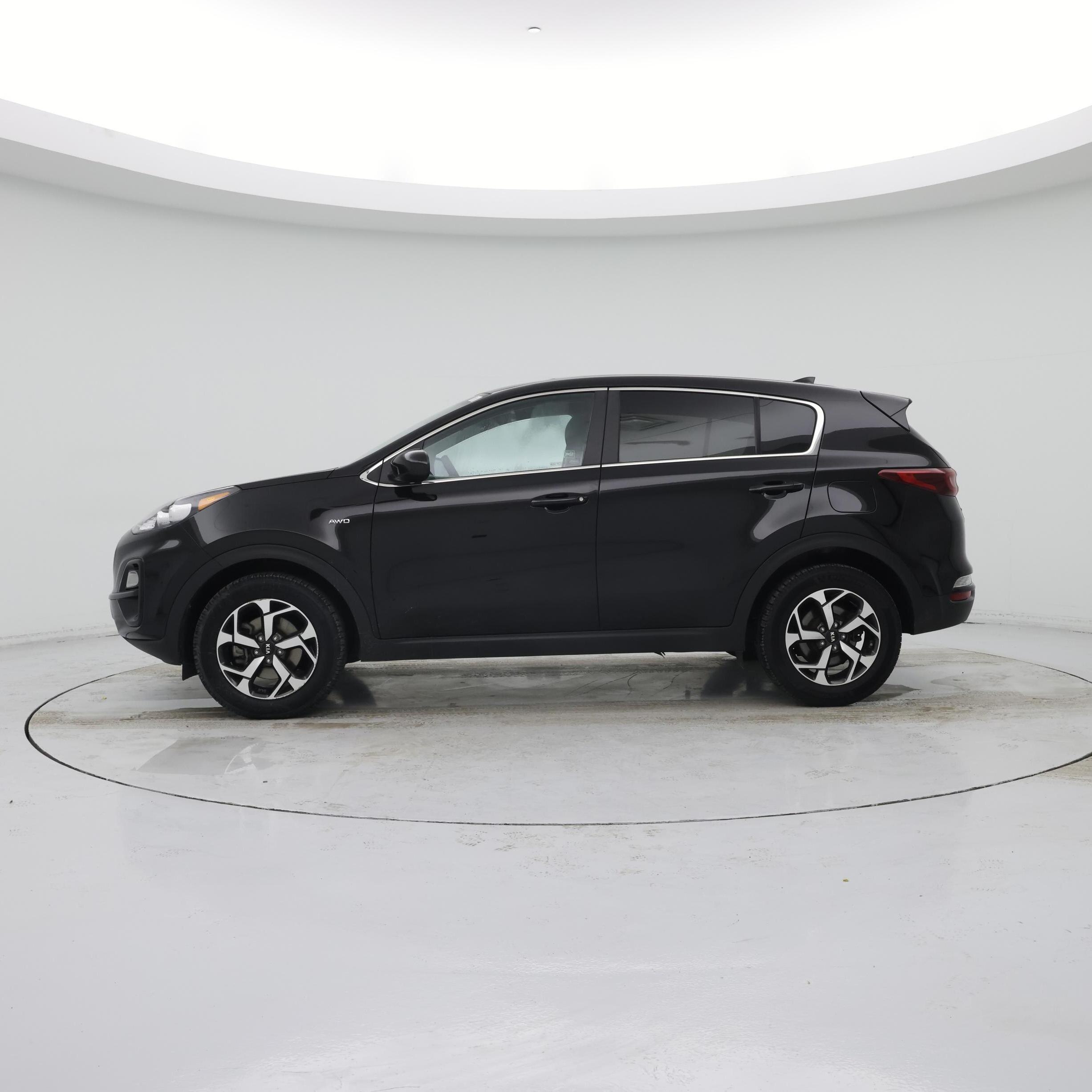 Thumbnail: 2020 Kia Sportage - 3