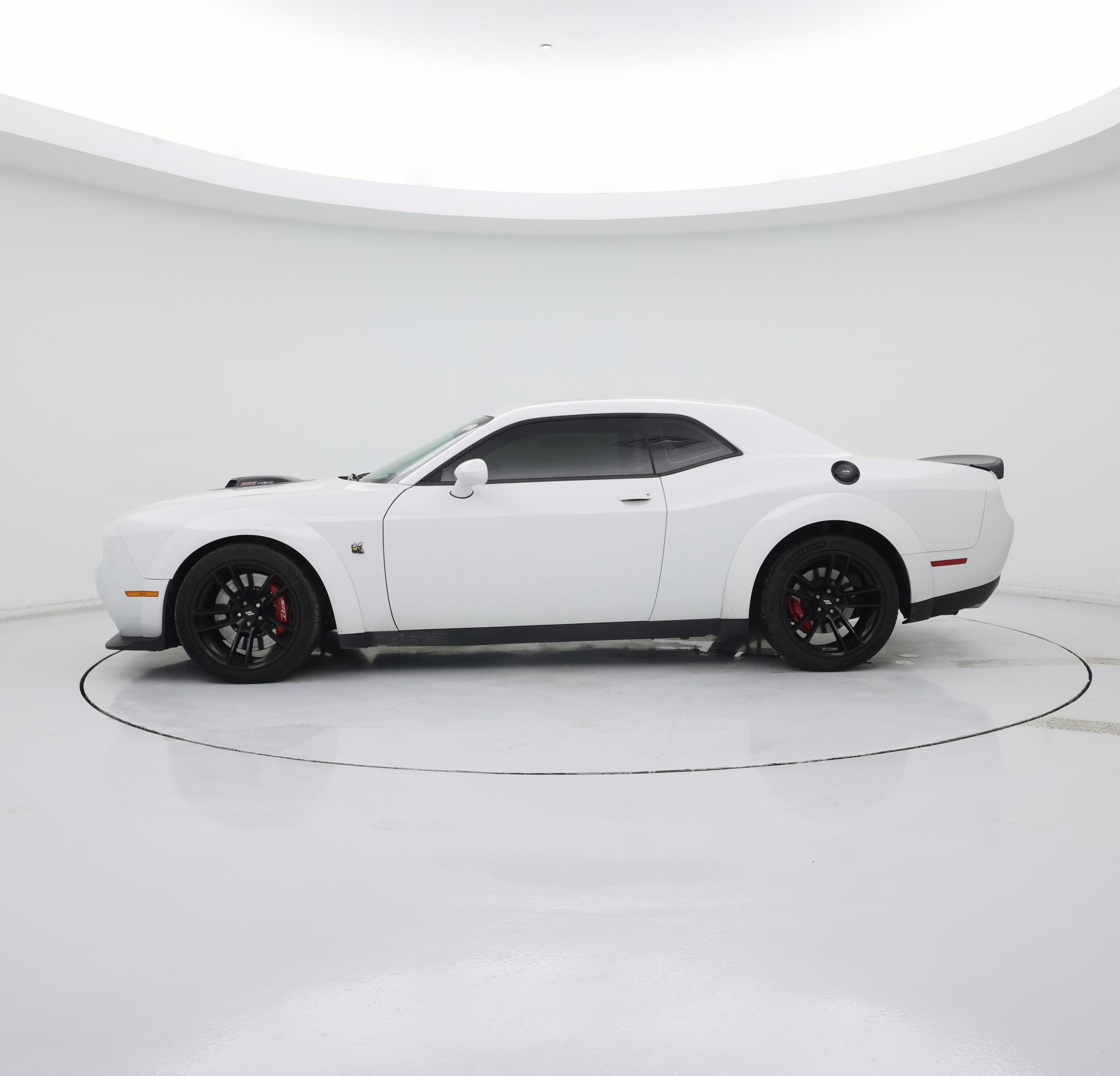 Thumbnail: 2021 Dodge Challenger - 3