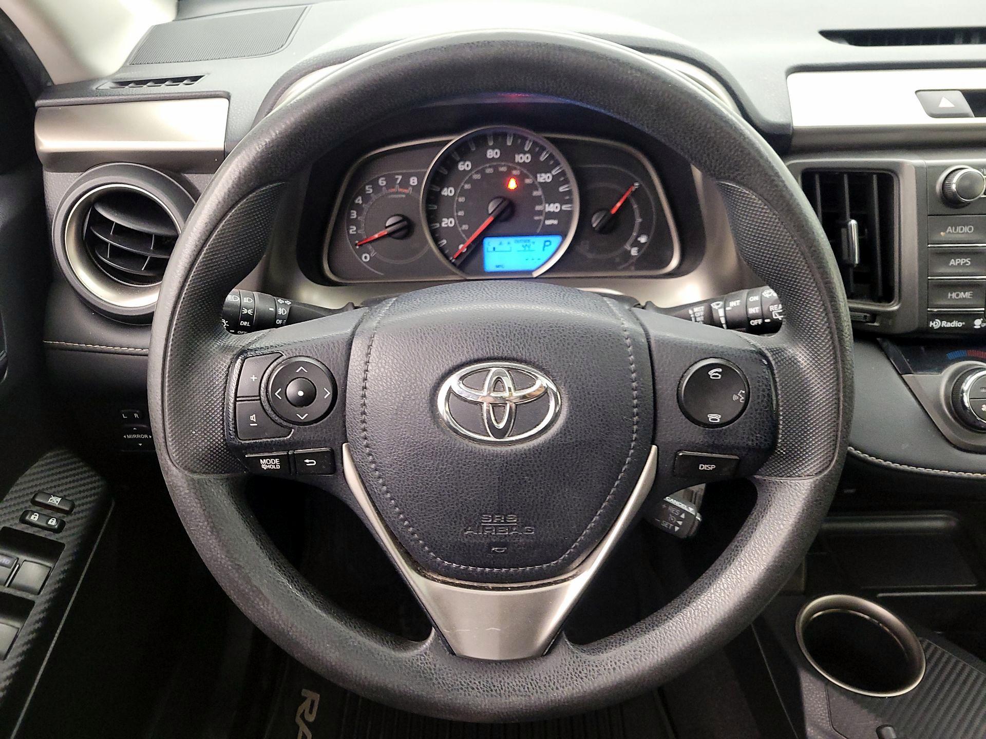 Thumbnail: 2014 Toyota RAV4 - 10