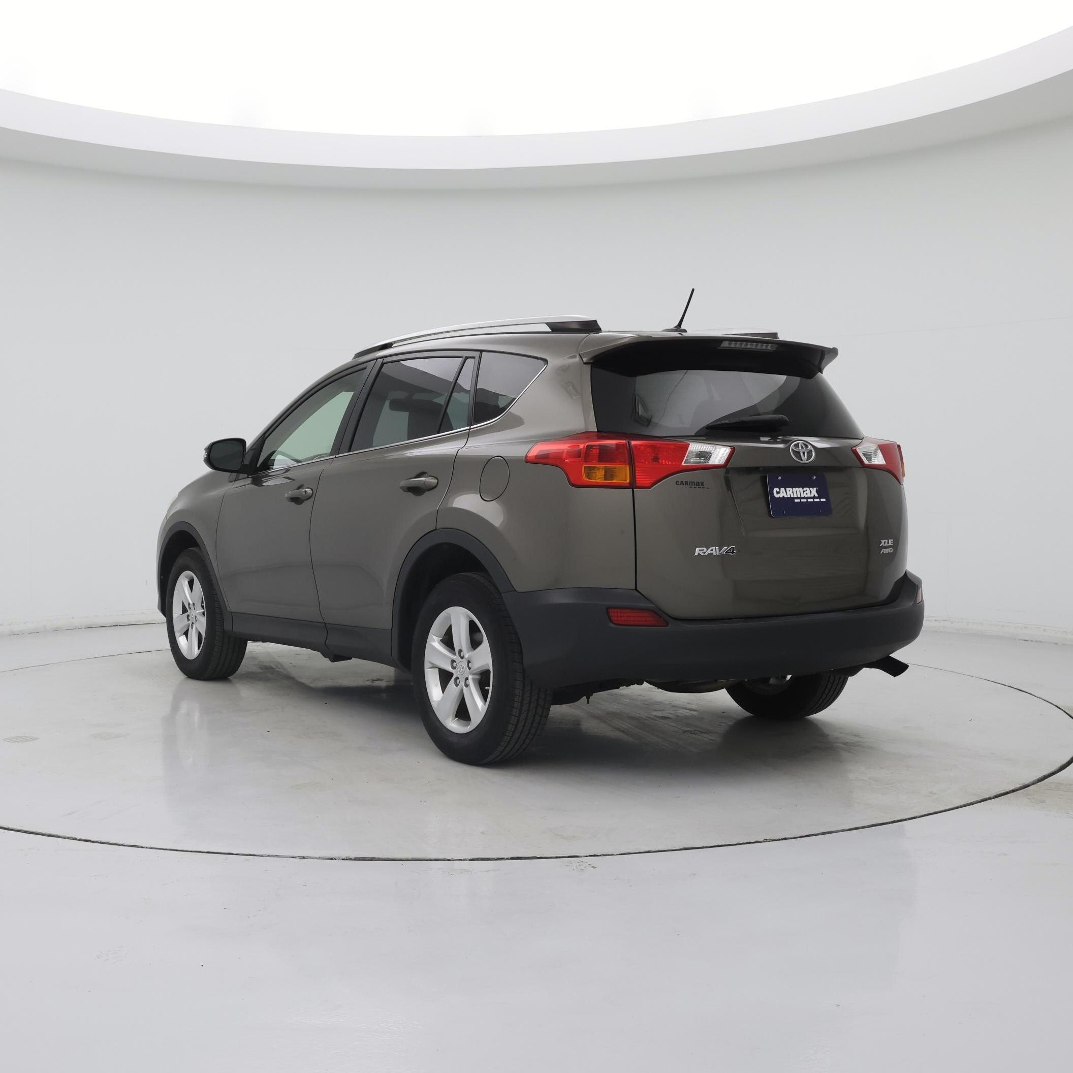 Thumbnail: 2014 Toyota RAV4 - 2