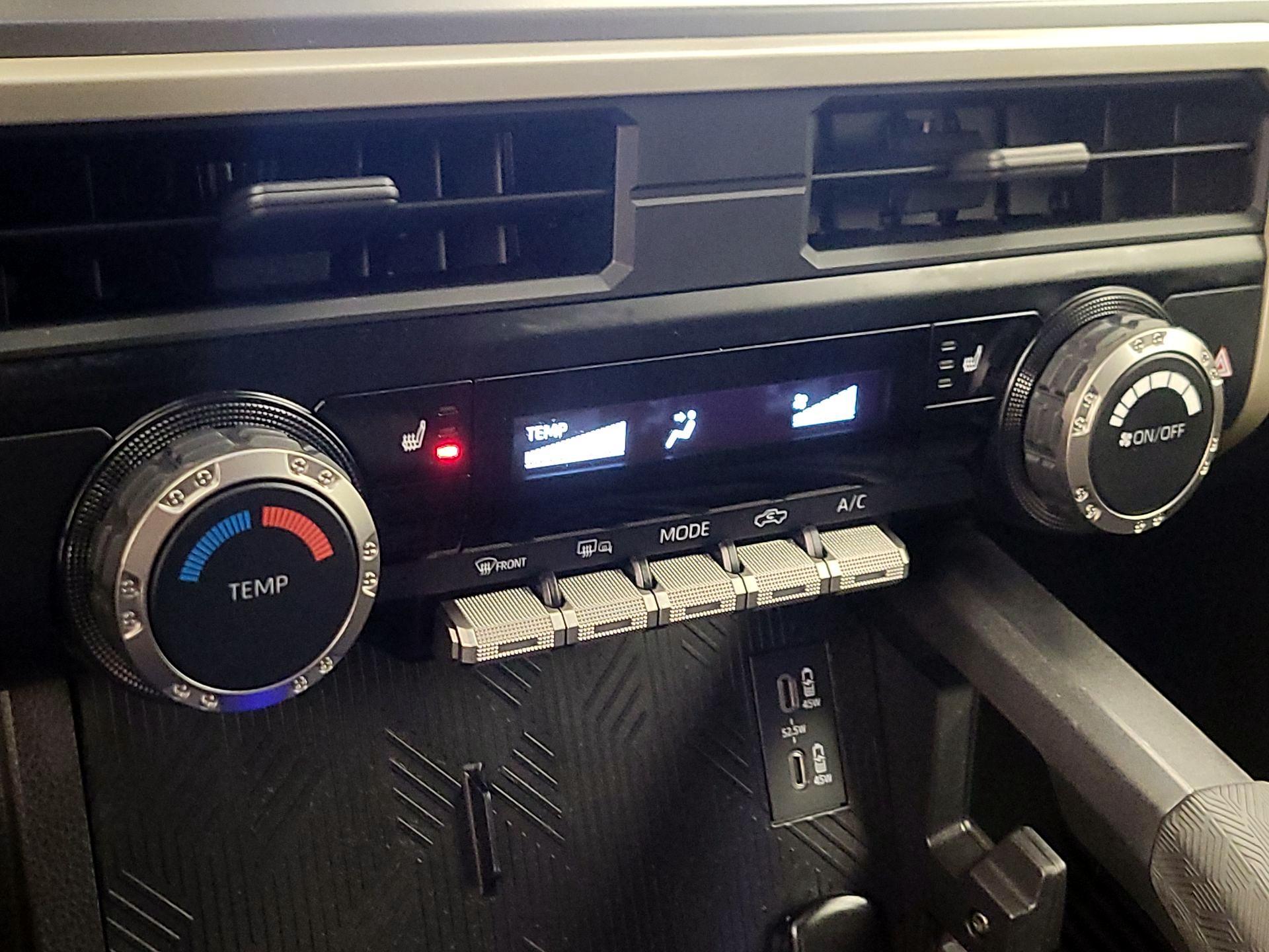 Thumbnail: 2024 Toyota Tacoma - 16