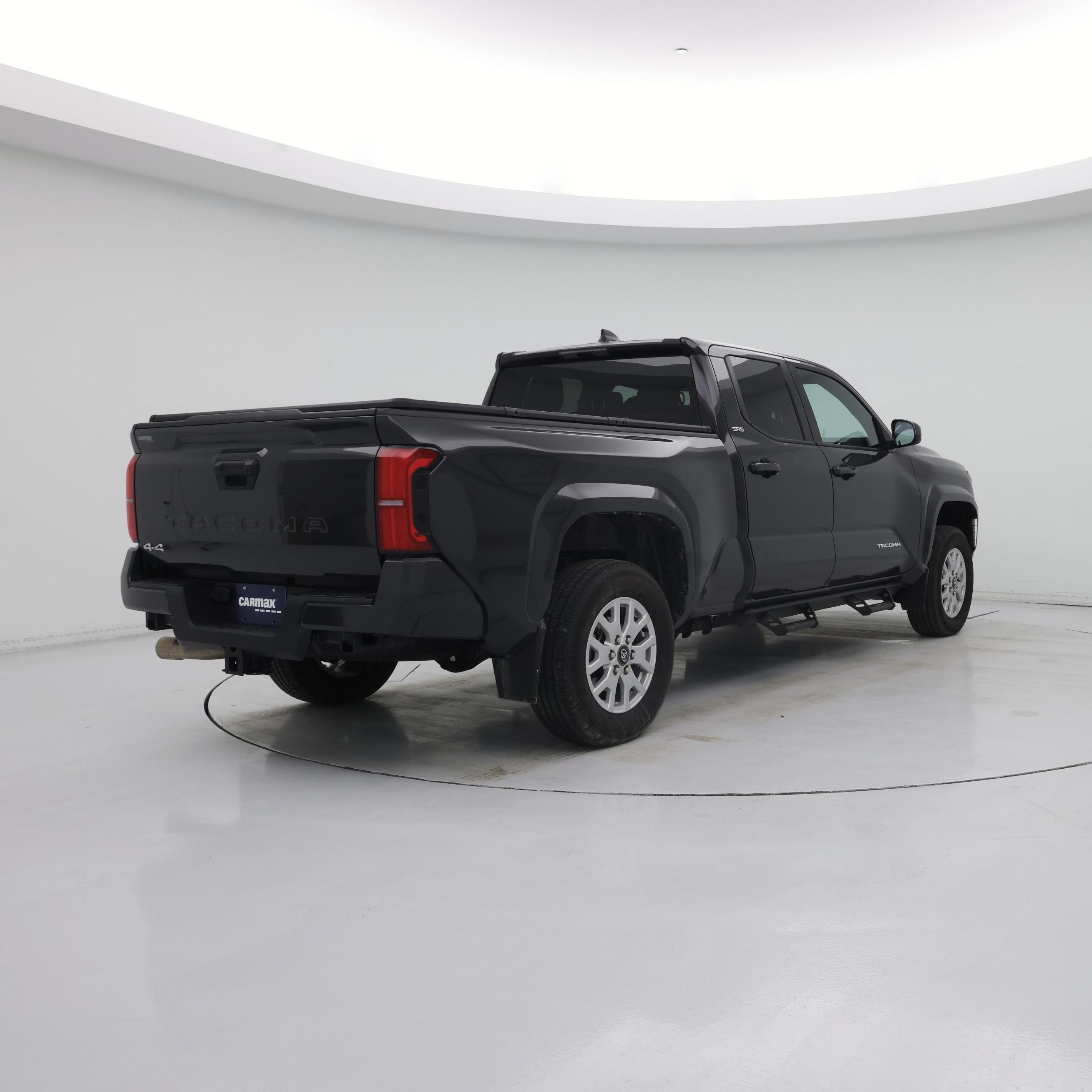 Thumbnail: 2024 Toyota Tacoma - 8