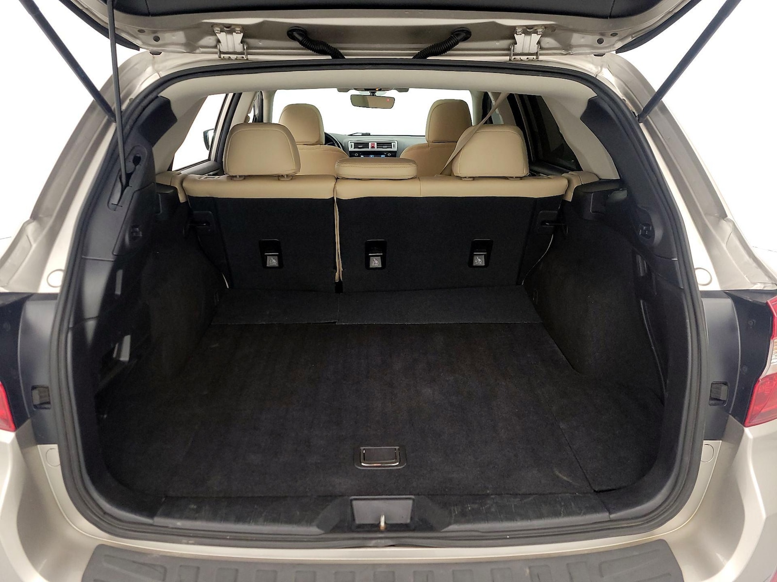 2017 Subaru Outback Premium - Photo 22