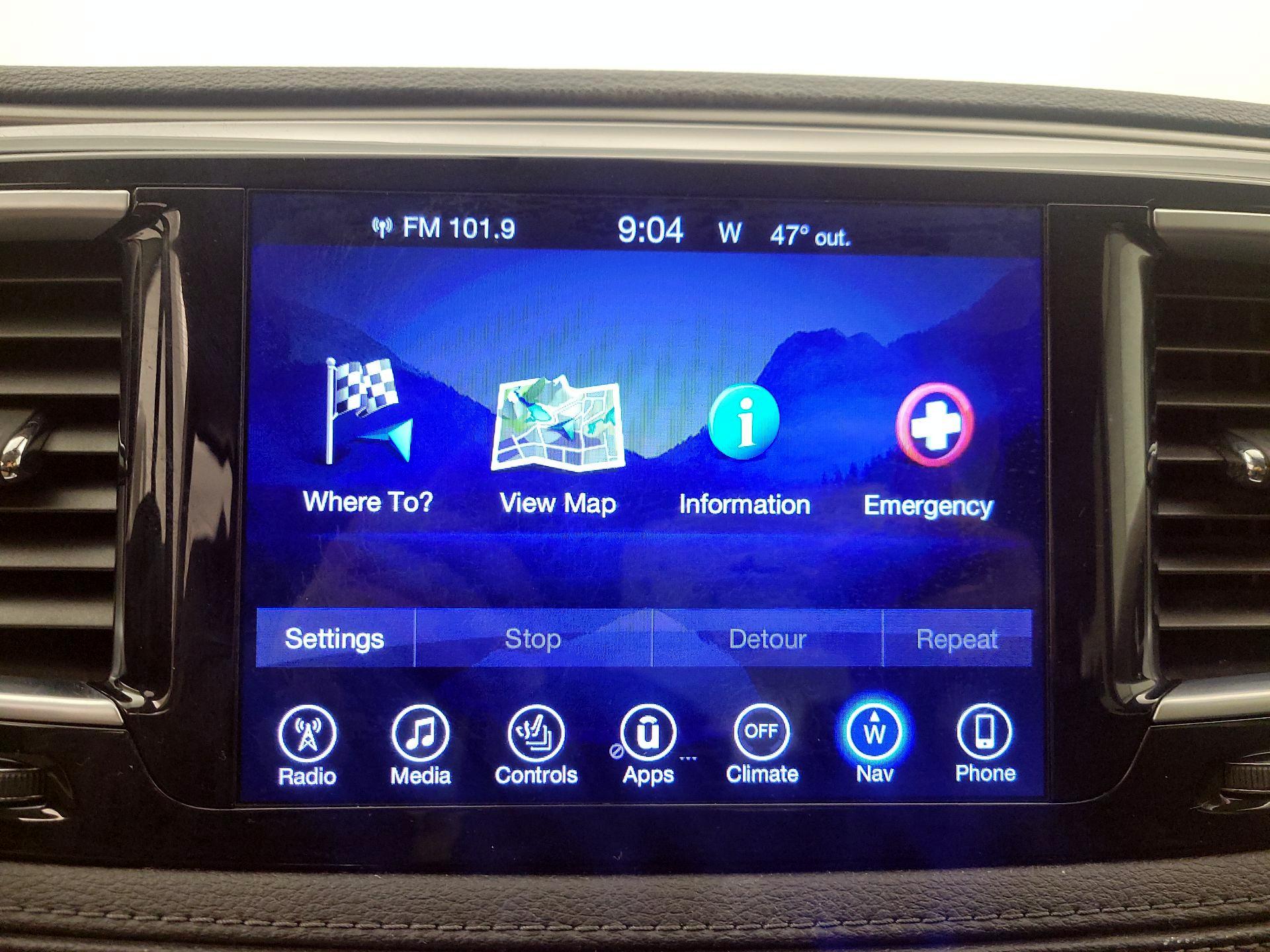 Thumbnail: 2017 Chrysler Pacifica - 14