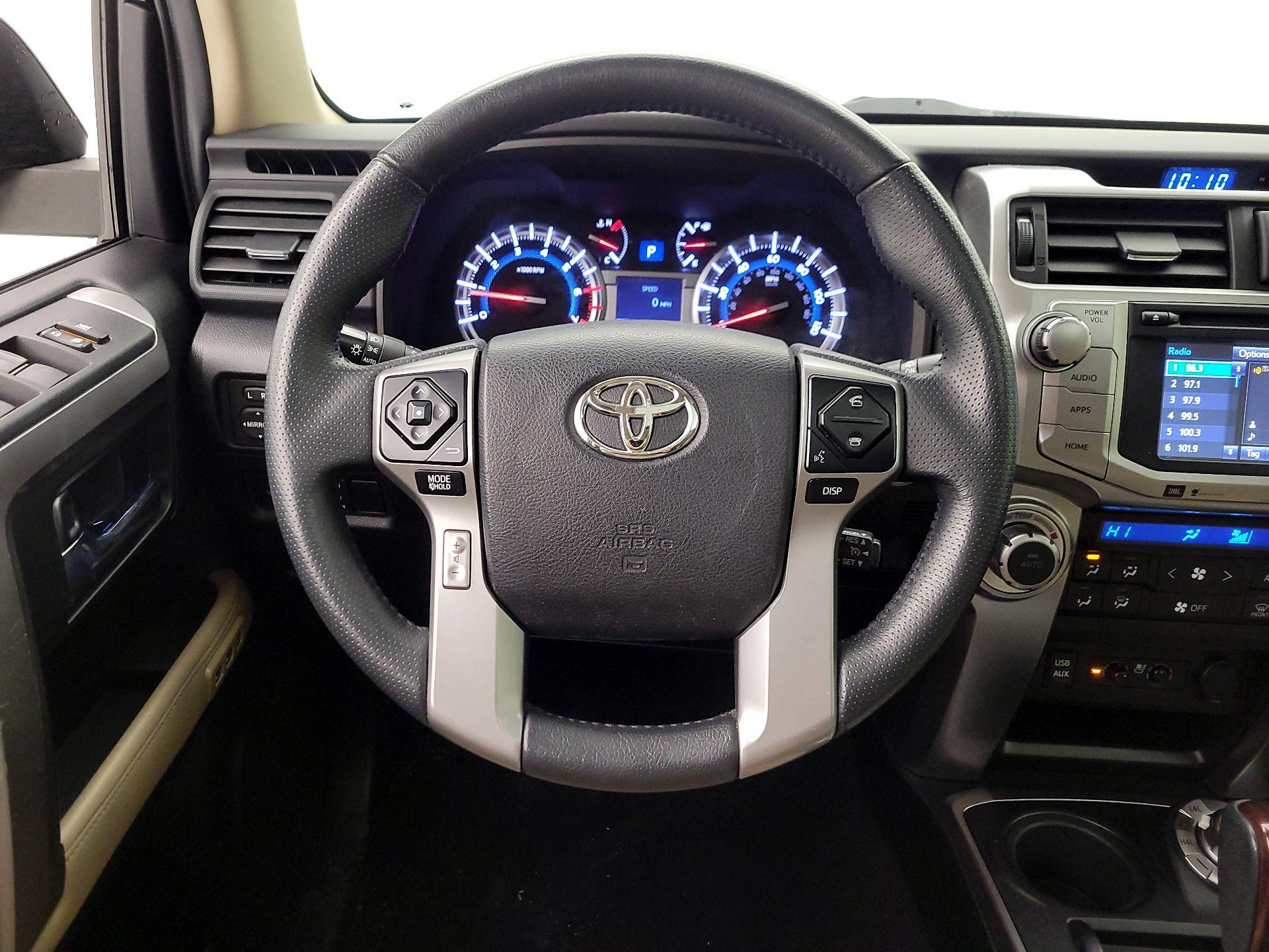 Thumbnail: 2017 Toyota 4Runner - 10