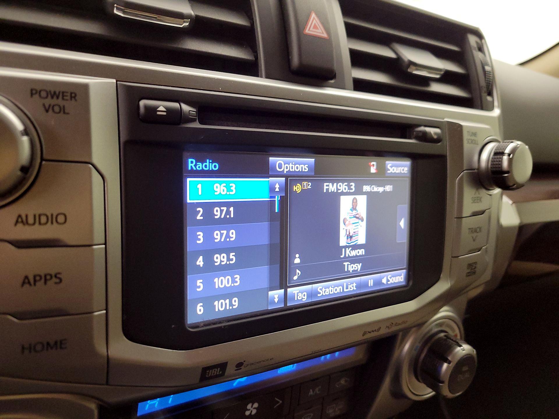 Thumbnail: 2017 Toyota 4Runner - 15