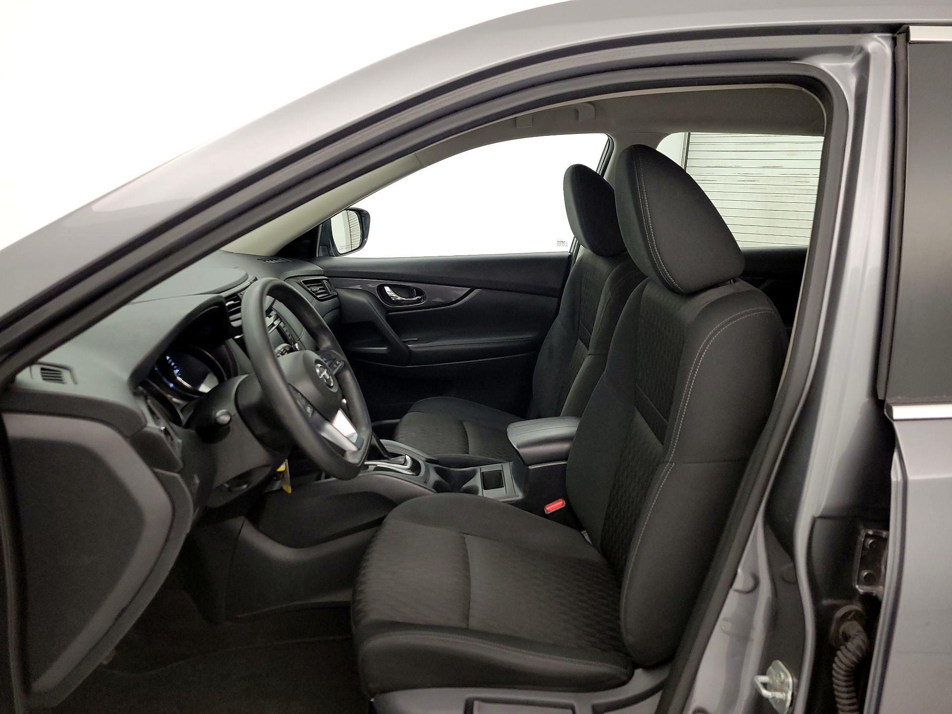 Thumbnail: 2018 Nissan Rogue - 11