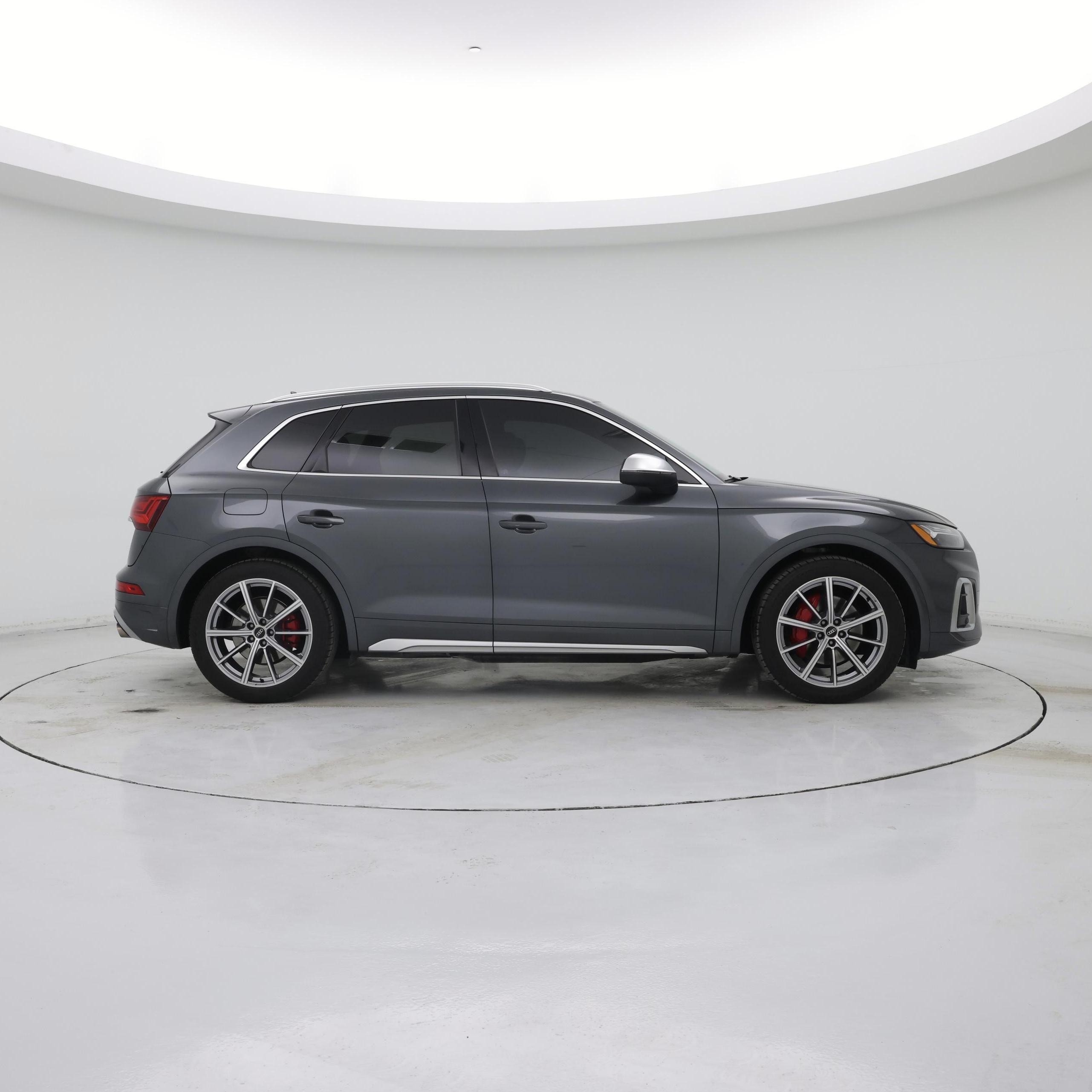 Thumbnail: 2021 Audi SQ5 - 7