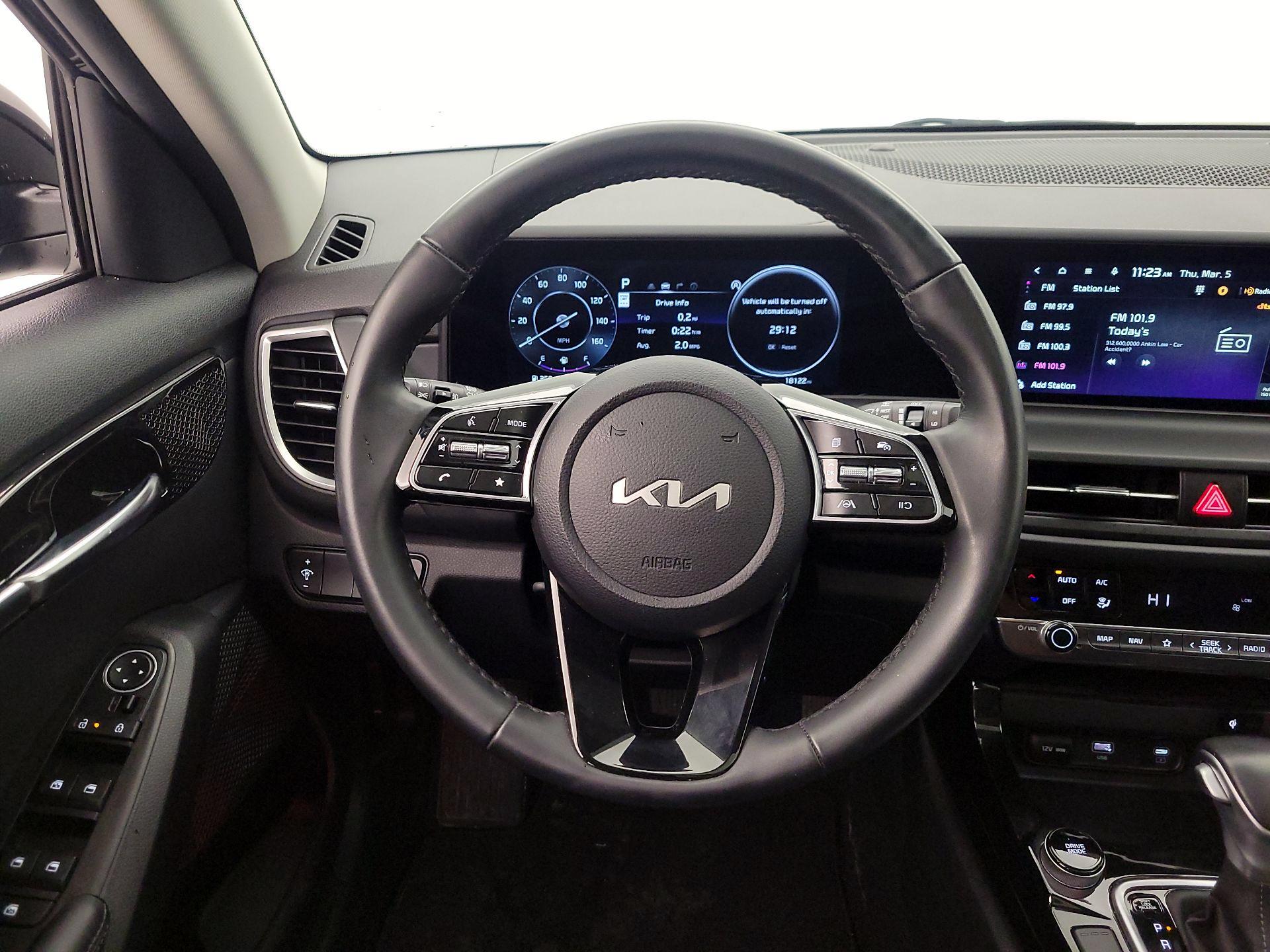 Thumbnail: 2024 Kia Seltos - 10